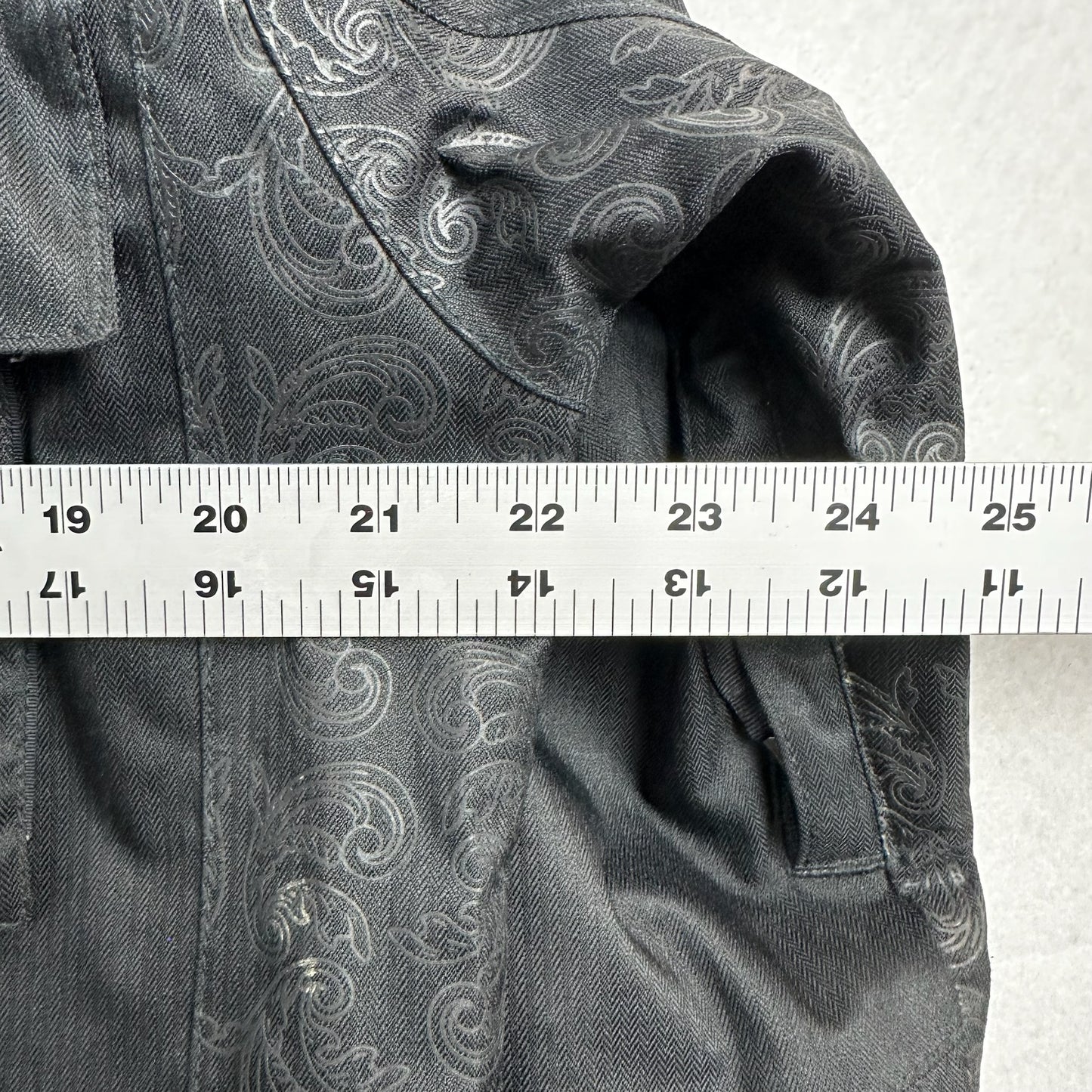 Burton Ronin Black Snowboard/Ski Jacket