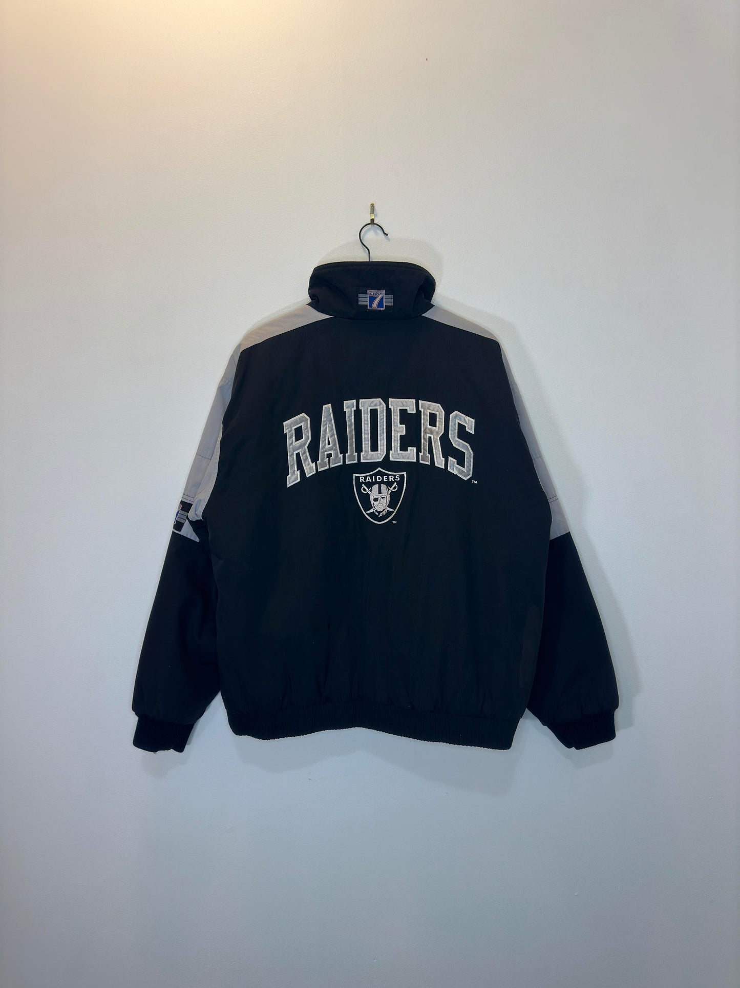 VTG x Logo 7 x NFL x Oakland RAIDERS x Full Zip Insulated Black/Grey Sport Jacket - L