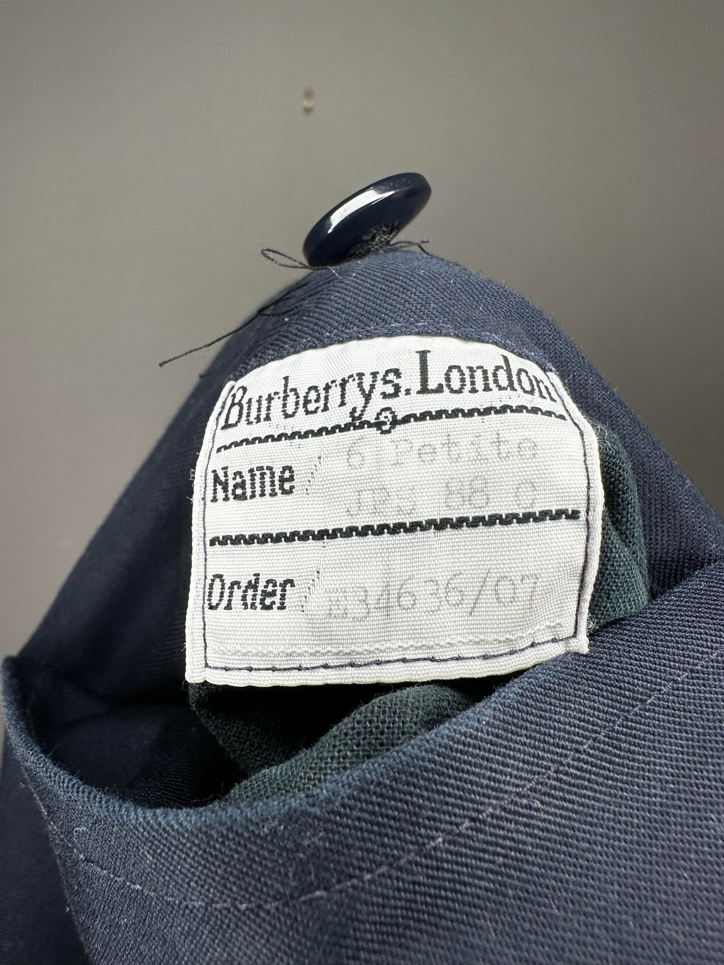 VTG x BURBERRY x 80's Burberry's Checkered Liner Navy Trench Coat x - Women's 6 Petite