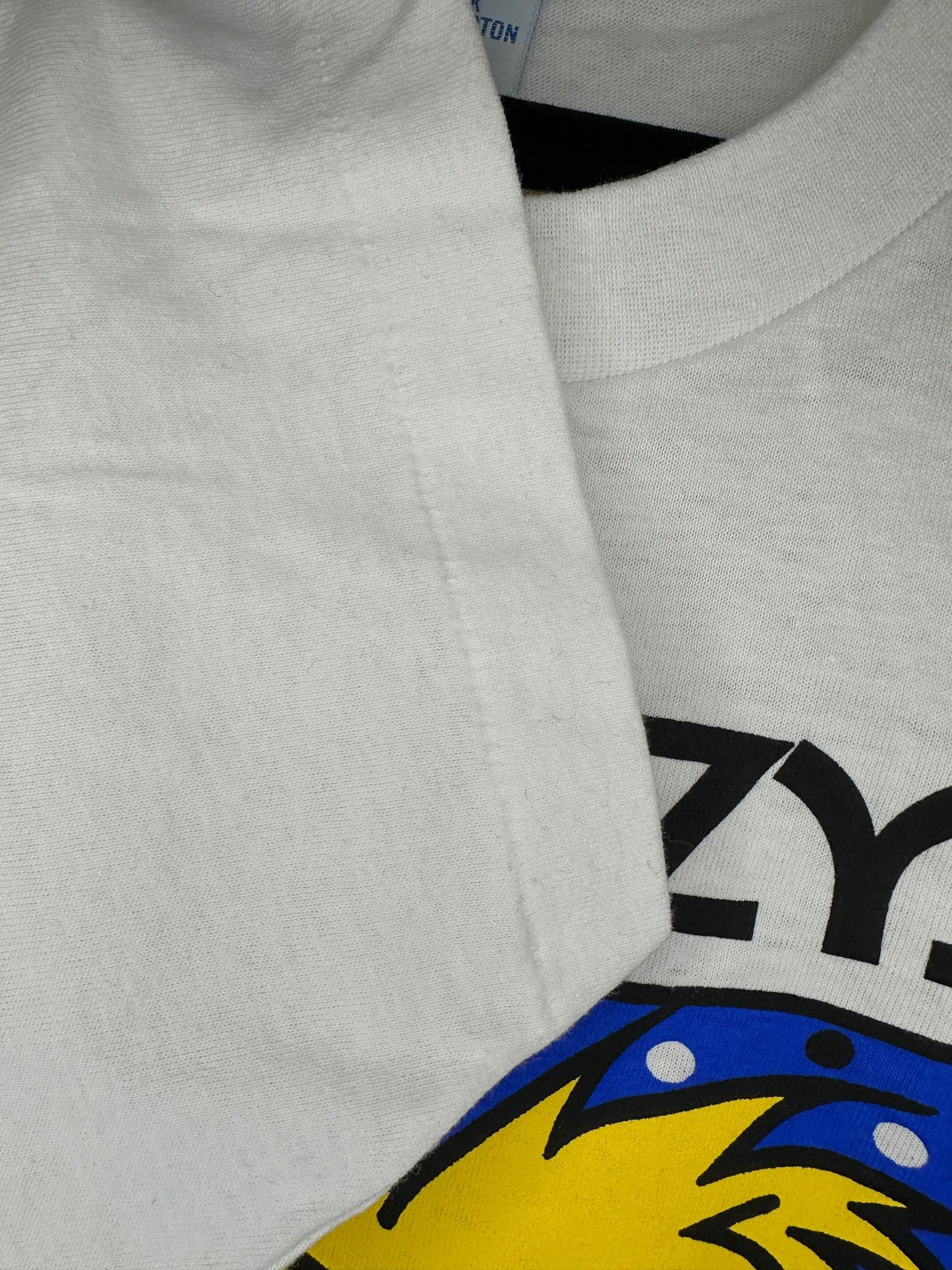 VTG x Gildan x Go Crazy with Koala x Joe Average x White Art Tee - XL