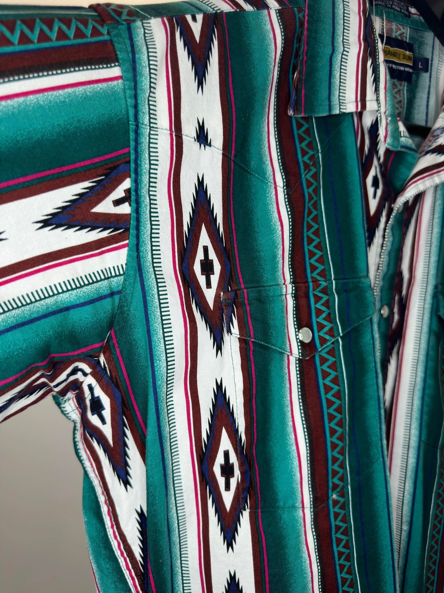 VTG x Panhandle Slim x Tribal Print x Green Maroon Patterned Western Long Sleeve Button Up - L
