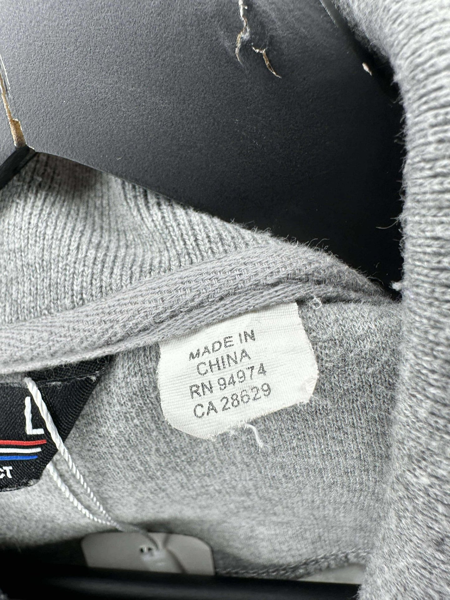 Undefeated x Honor Excellence Undefeated x Grey Button Down Sweatshirt Material Light Jacket - L