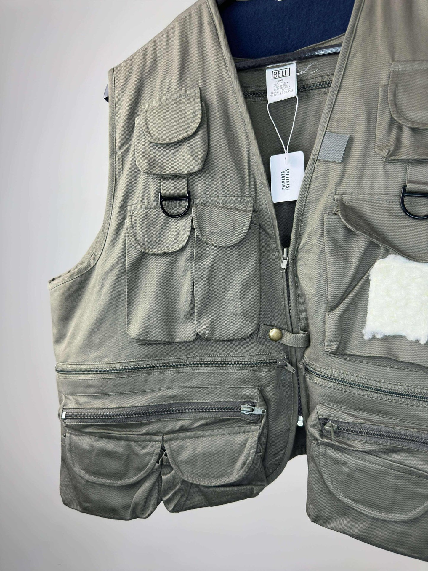 BELL x Olive Green Fishing Multipocketed Vest - L