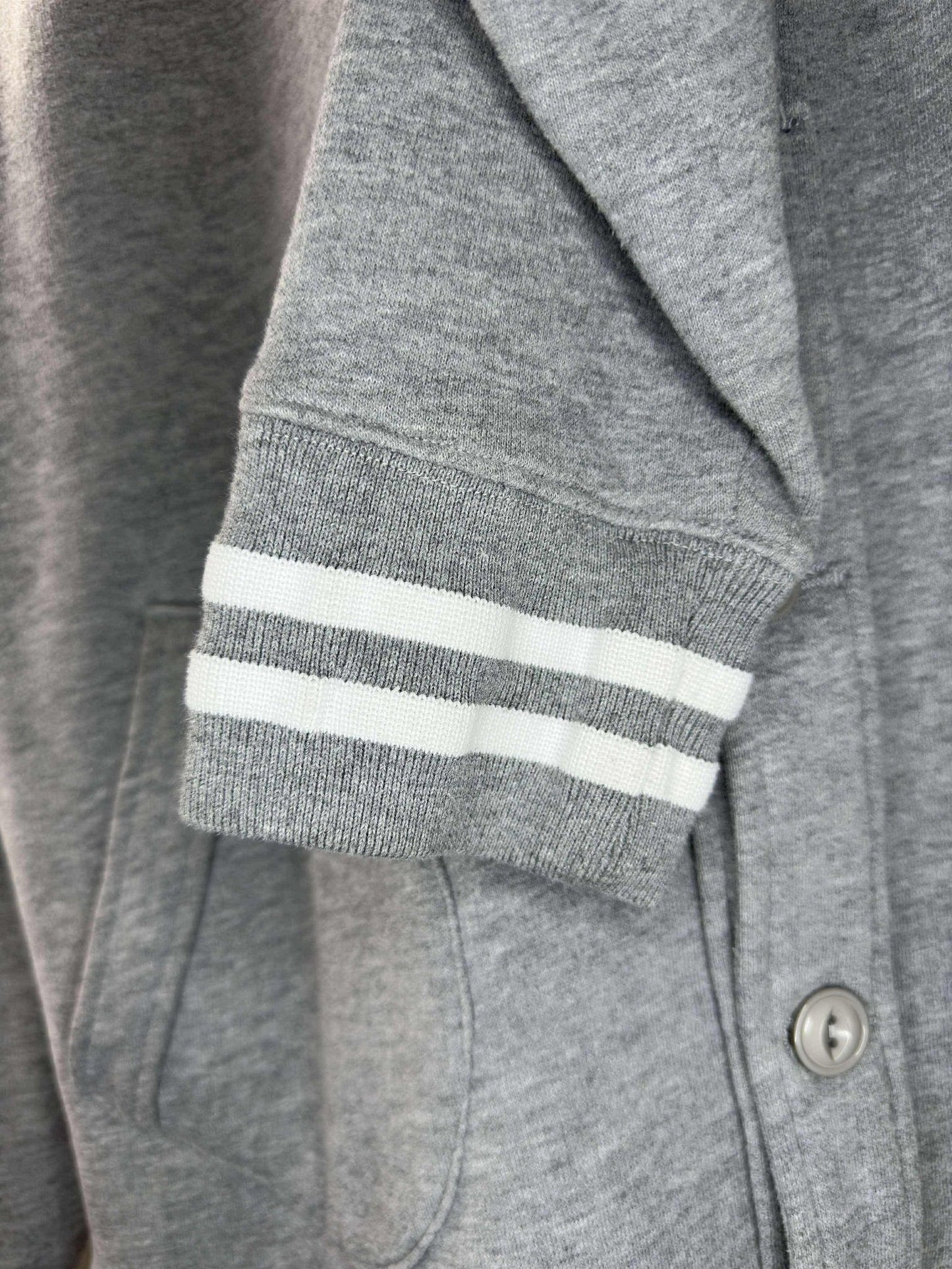 Undefeated x Honor Excellence Undefeated x Grey Button Down Sweatshirt Material Light Jacket - L
