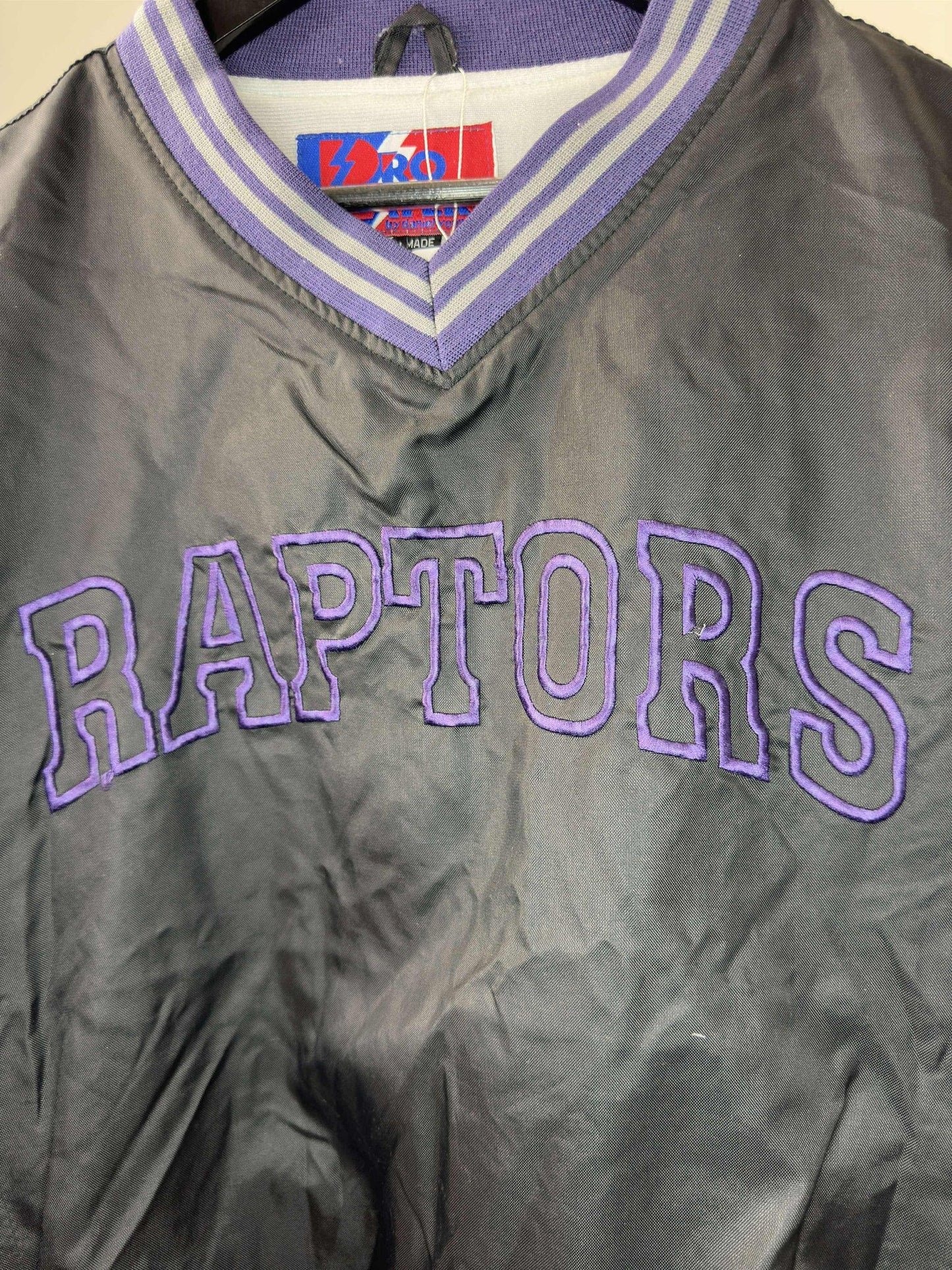 VTG x NBA x Pro Player x Toronto Raptors x Pullover Light Jacket - XL (See Measurements)