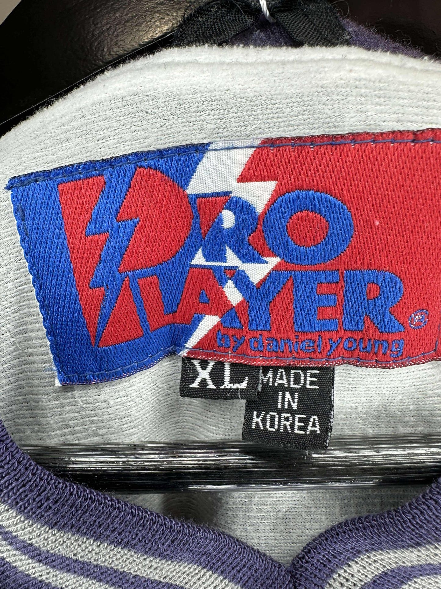 VTG x NBA x Pro Player x Toronto Raptors x Pullover Light Jacket - XL (See Measurements)