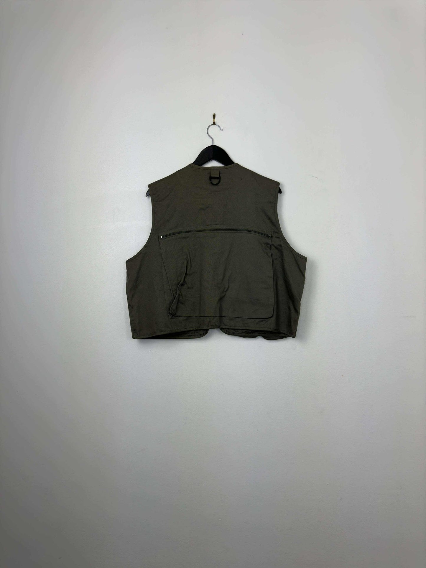 BELL x Olive Green Fishing Multipocketed Vest - L