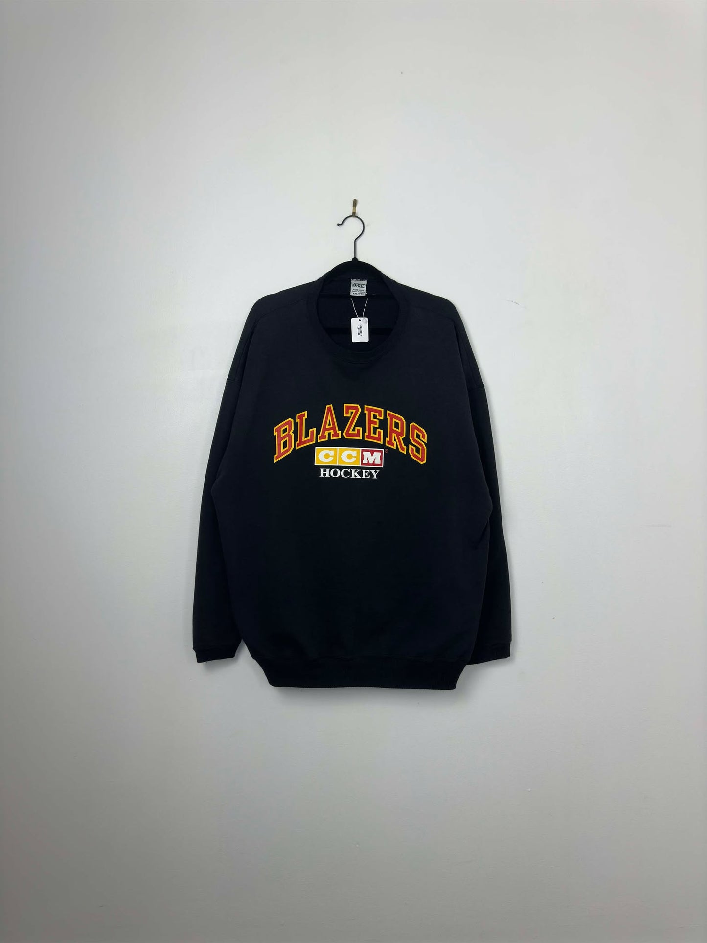 VTG x CCM x Vancouver Blazers x Black Pullover Crewneck -XXL