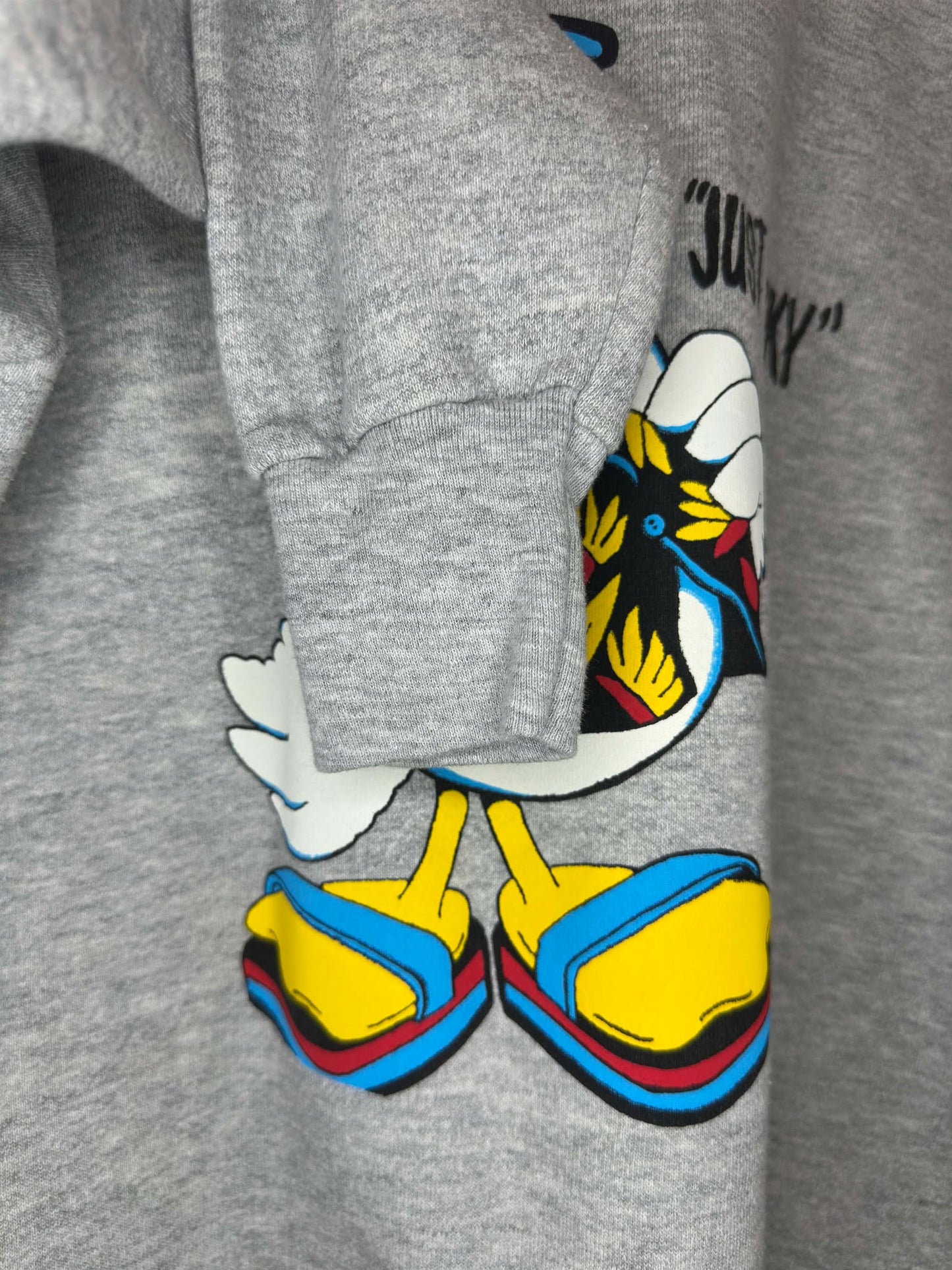 VTG x Fruit of the Loom x Just Ducky Graphic x Grey Pullover Crewneck - XL