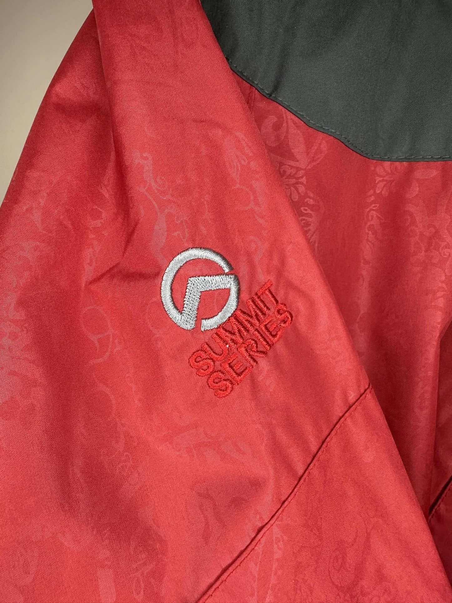 The North Face x Summit Series x Gore-Tex x Red AOP Fullzip Shell Jacket - M