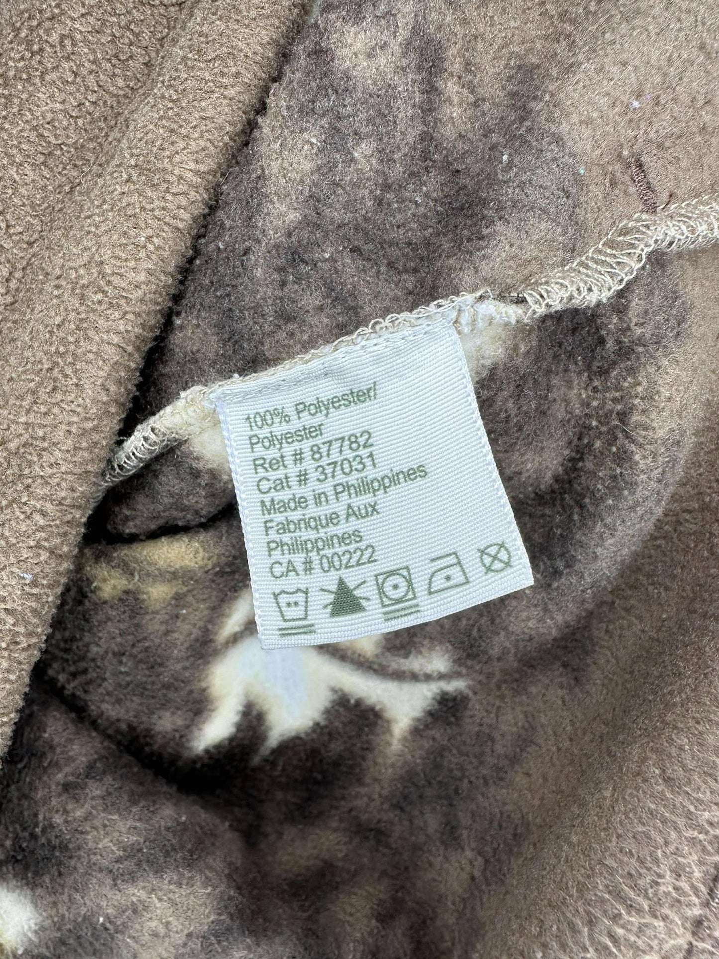 Traditions x Snowfall Winter Scene Fleece Jacket - XL