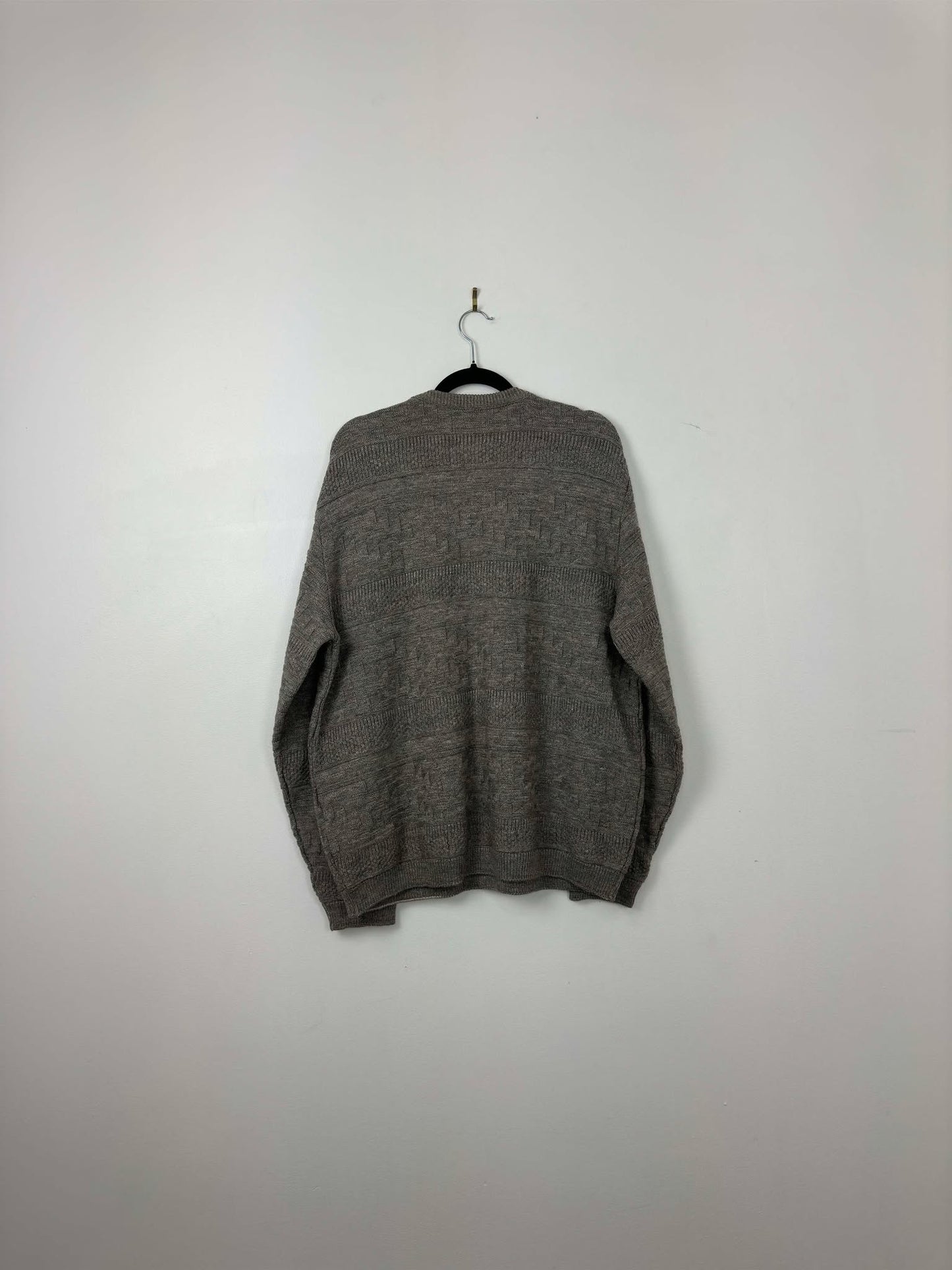 VTG x Outline x Grey Aztec Pattern 3D Knit Pullover Sweater - L