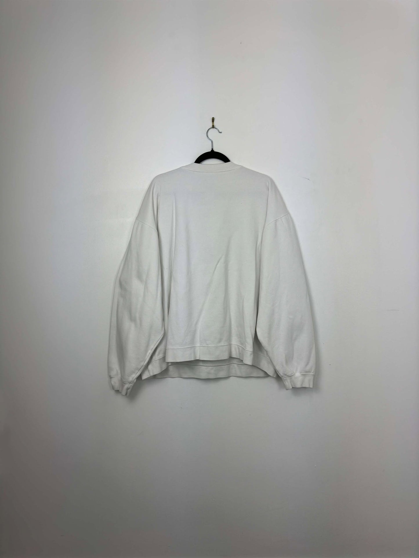 VTG x Disney x Tinker Bell Forever Sassy x White Embroidered Pullover Crewneck - XXL
