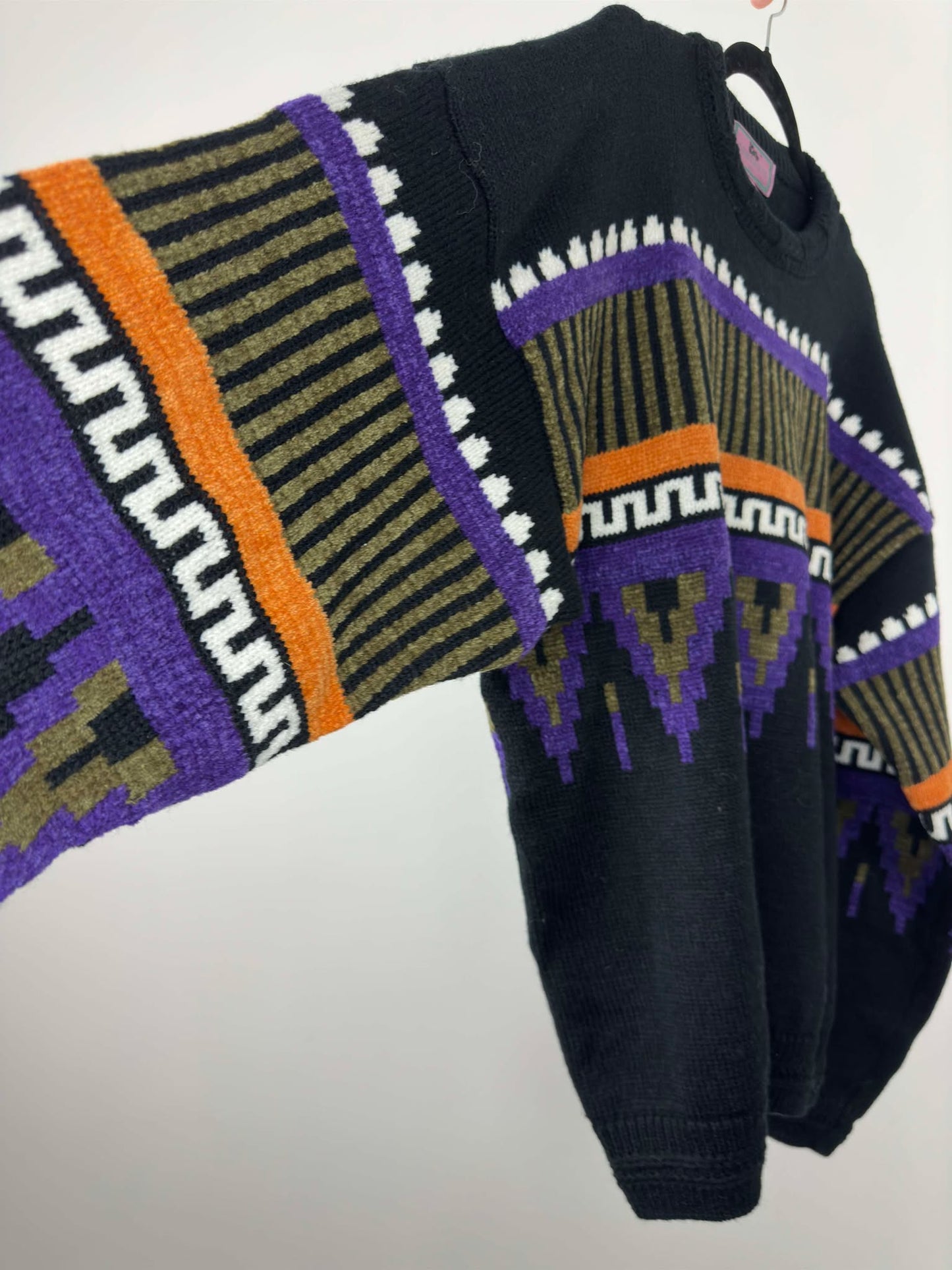 VTG x Concrete Mix x Purple Orange Black Aztec Pullover Knit Sweater - XL