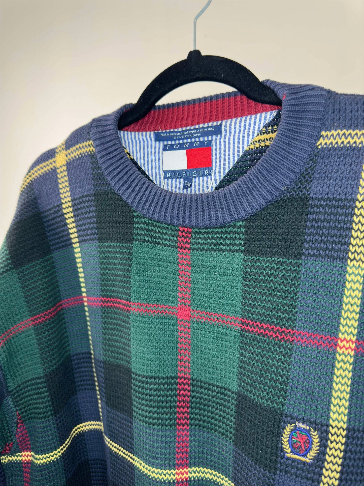VTG x Tommy Hilfiger x Black Navy Red Green Yellow Checkered Knit Pullover Sweater - XL