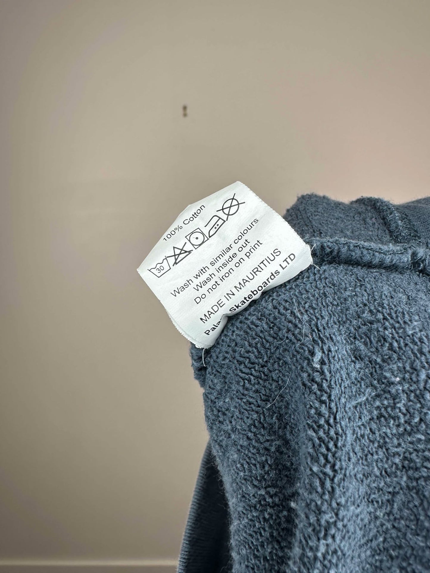 PALACE x Dark Blue Tri Logo Pullover Crewneck - L