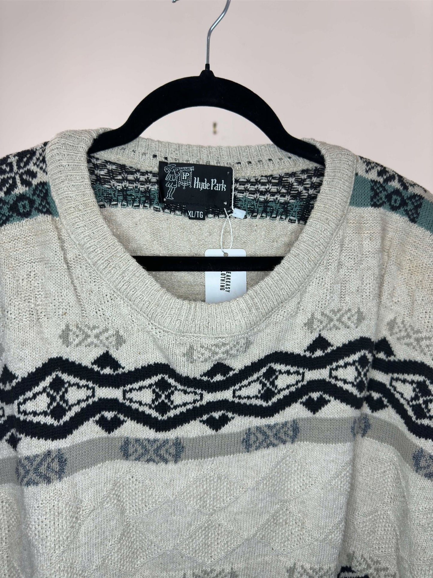 VTG x Hyde Park x Beige Black Teal Pullover 3D Knit Sweater - XL