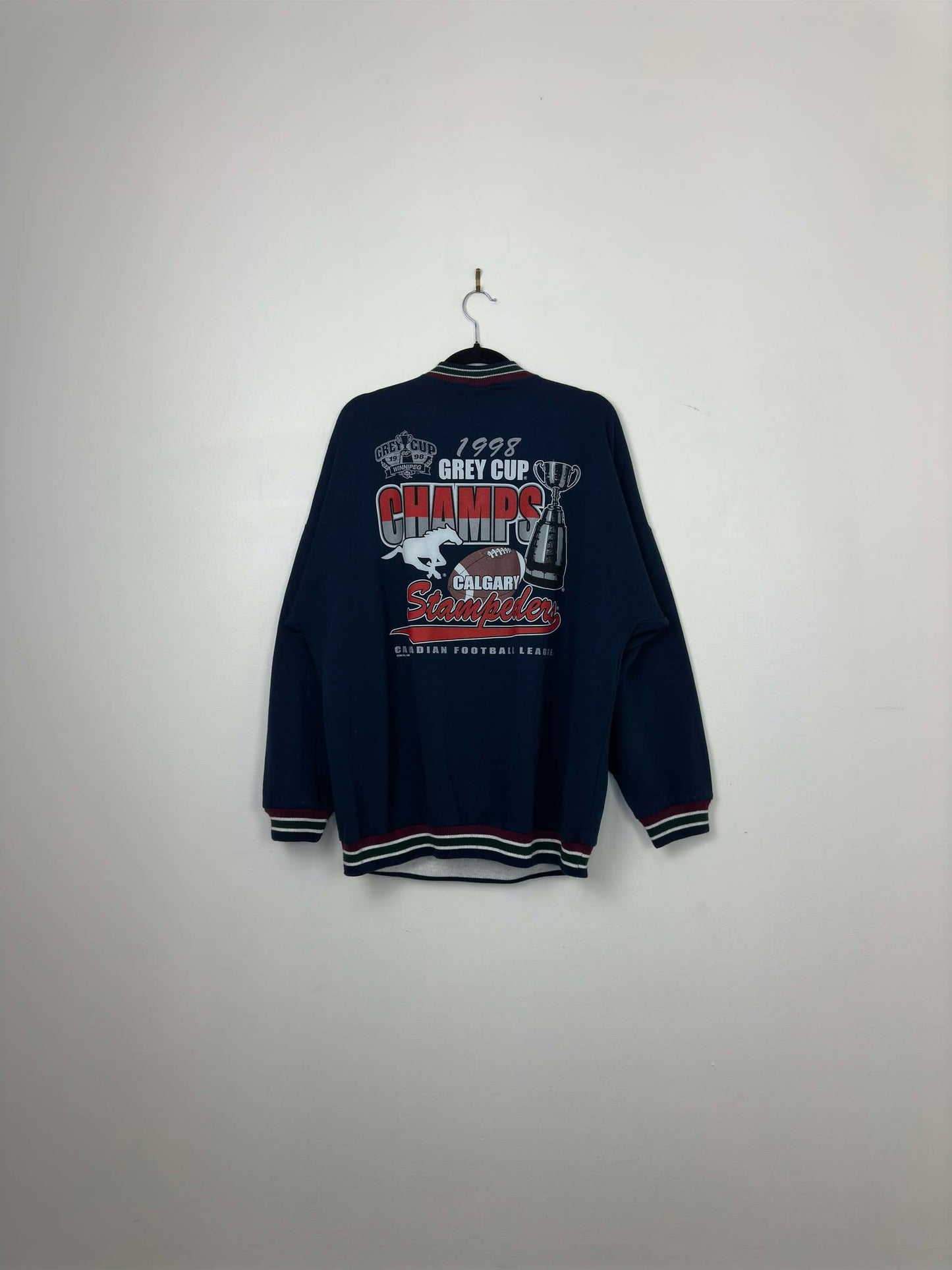 VTG x Waves x CFL x Grey Cup x Calgary Stampeders Champion x Navy Pullover Crewneck - Cut Tag (XL)