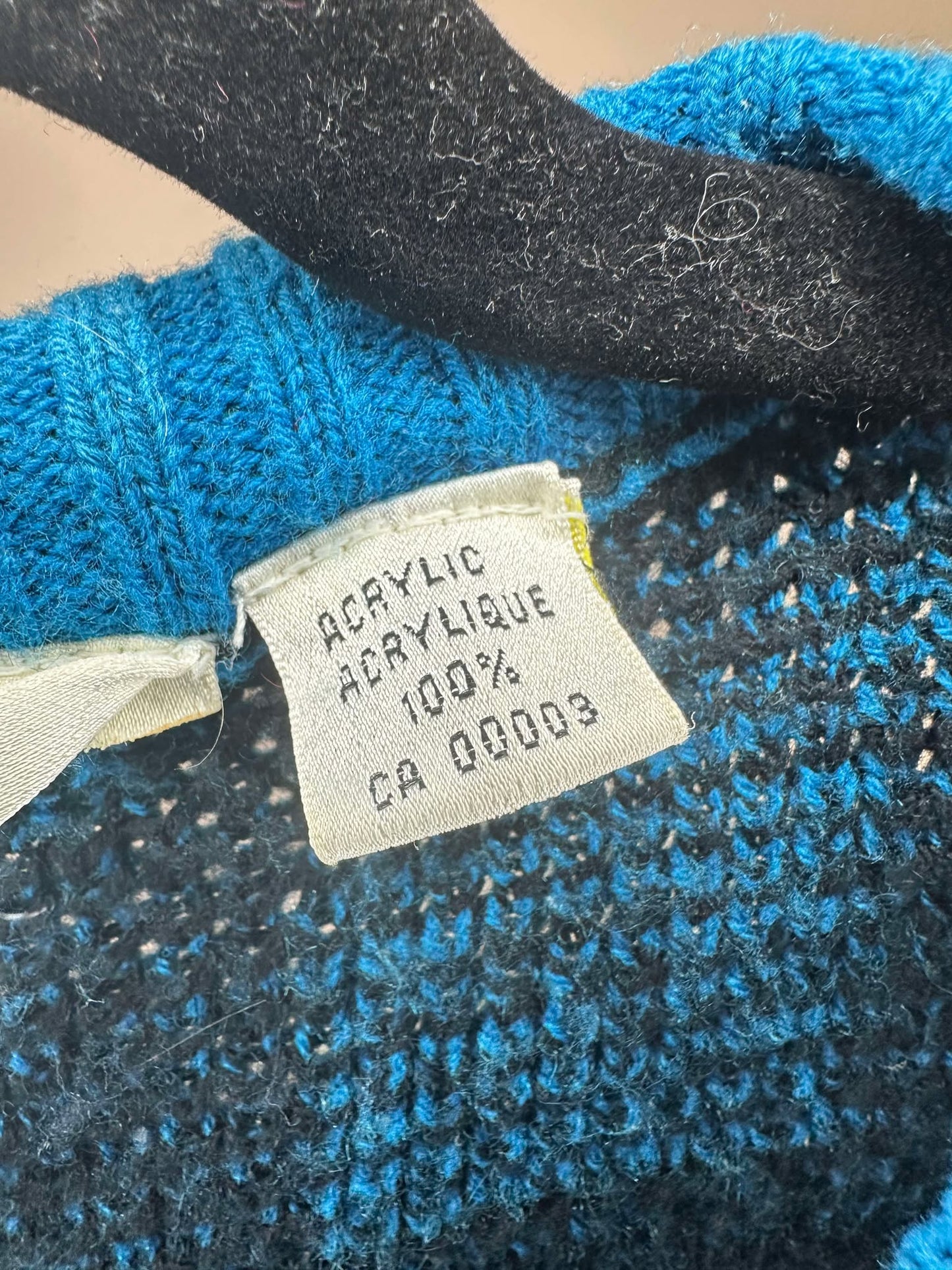 VTG x TAURUS x Black Blue Aztec Pattern Graphic Pullover Knit Sweater - XL