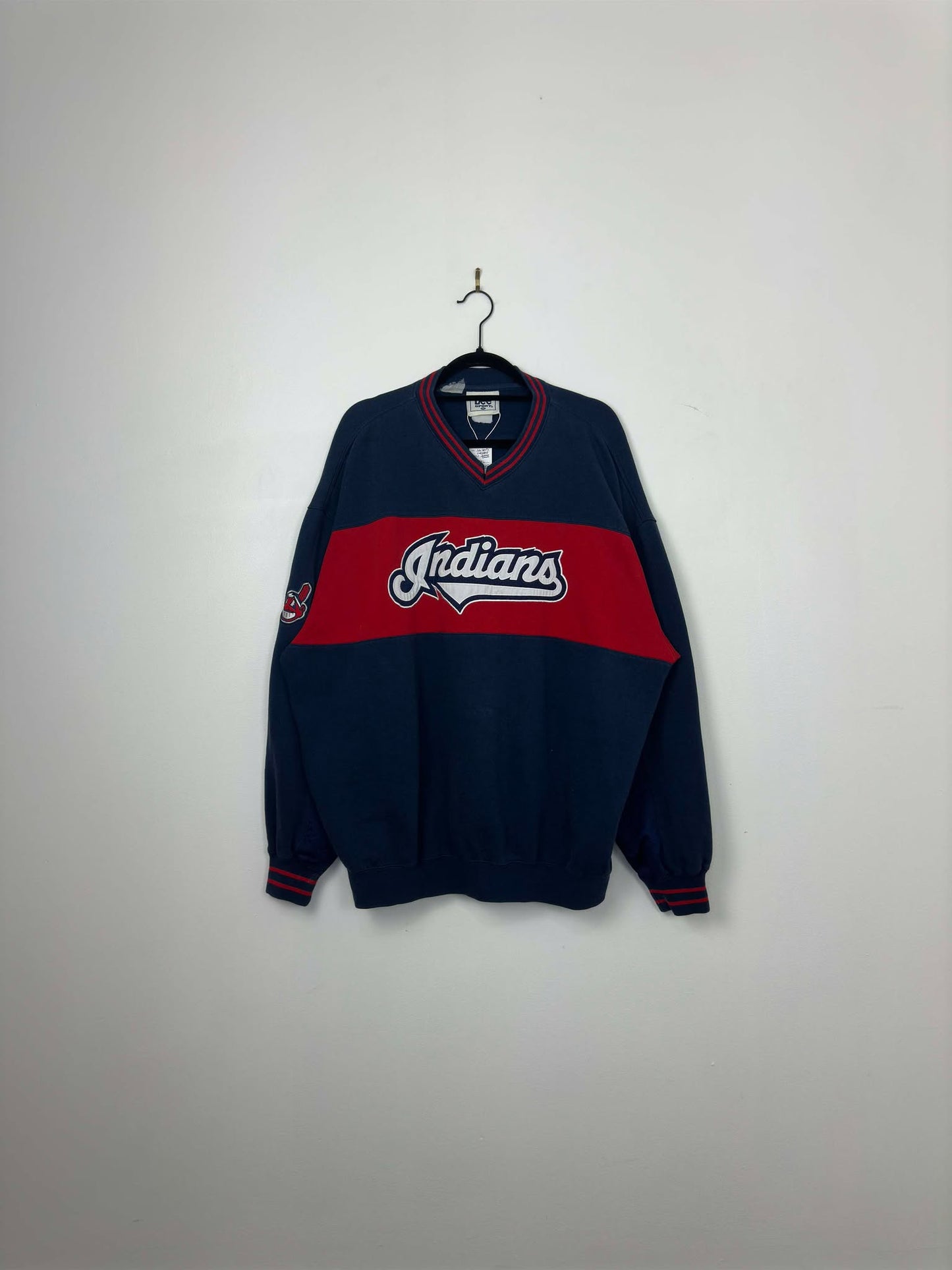 VTG x MLB x LEE x Cleveland Indians "Guardians" x Navy Red V-Neck Pullover Crewneck - XXL