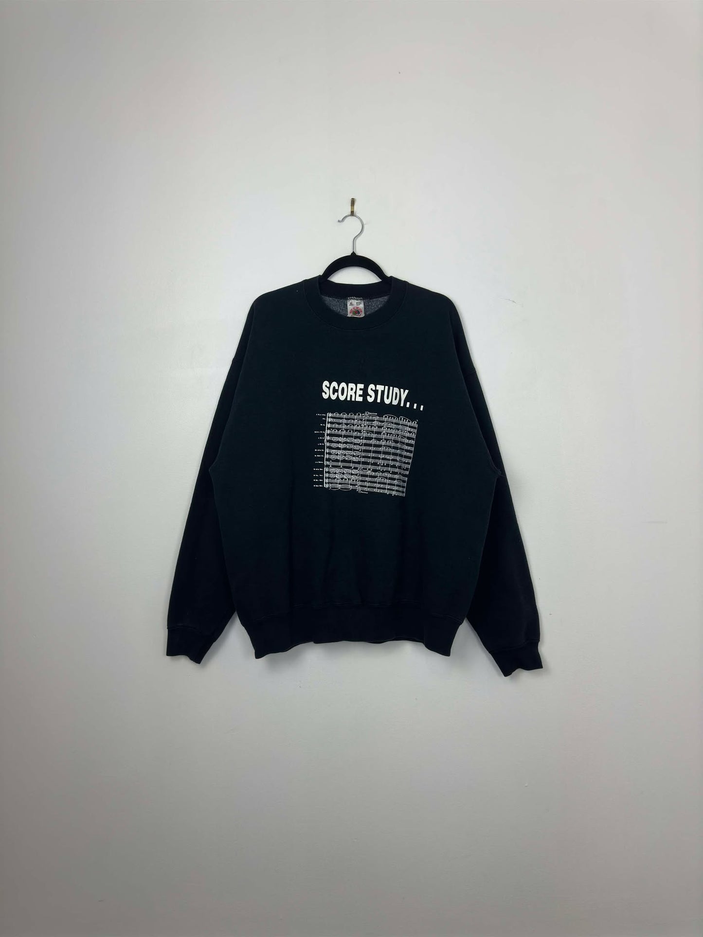 VTG x Fruit of the Loom x Score Study x Music Notes Graphic x Black Pullover Crewneck - XL