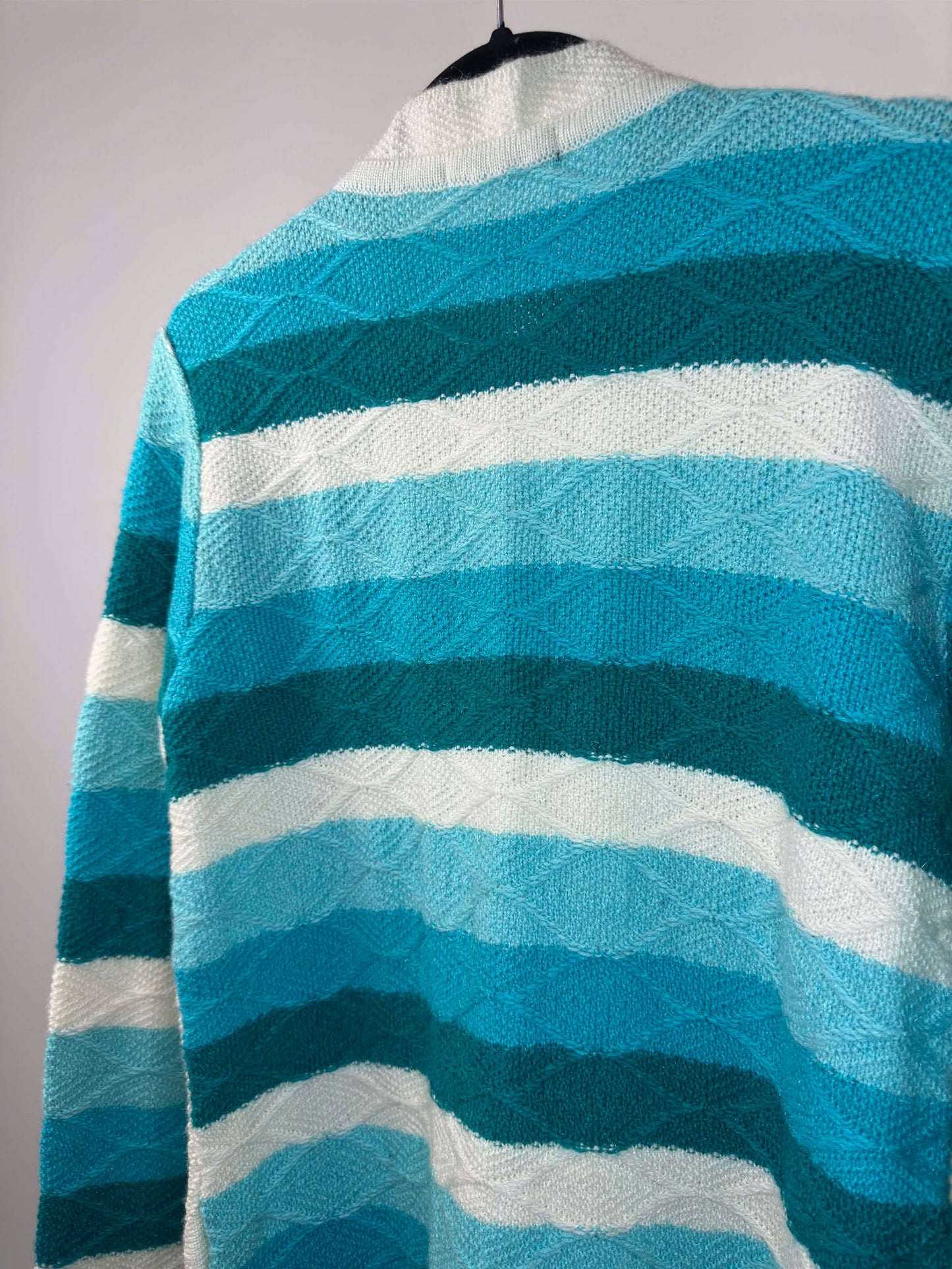 VTG x Jamiya x White Blue Teal 3D Knit Pattern Button Up Cardigan - Cut Tag (S/M)