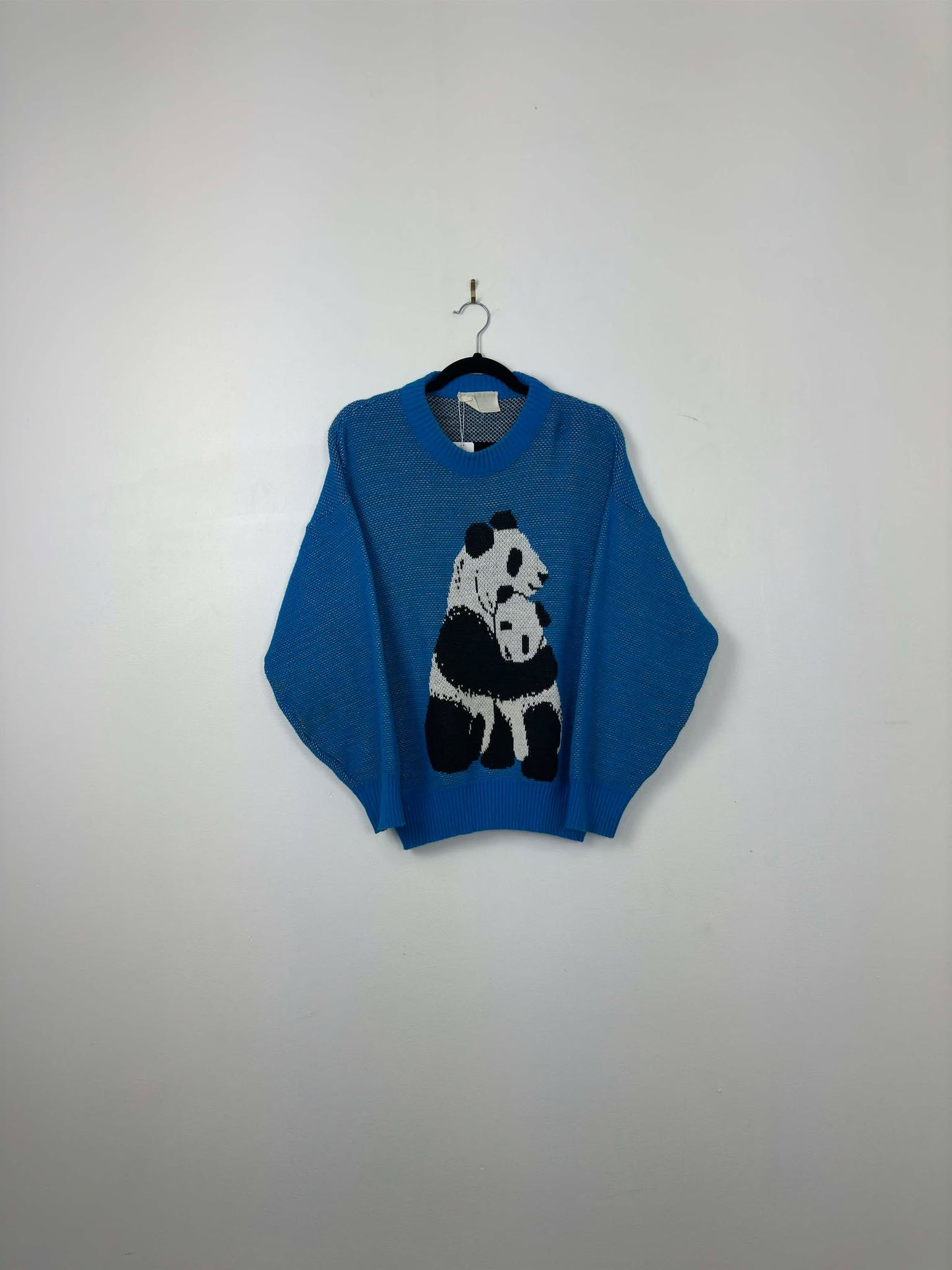 VTG x White Ram x Black Blue Panda Graphic Pullover Knit Sweater - Cut Tag (M)