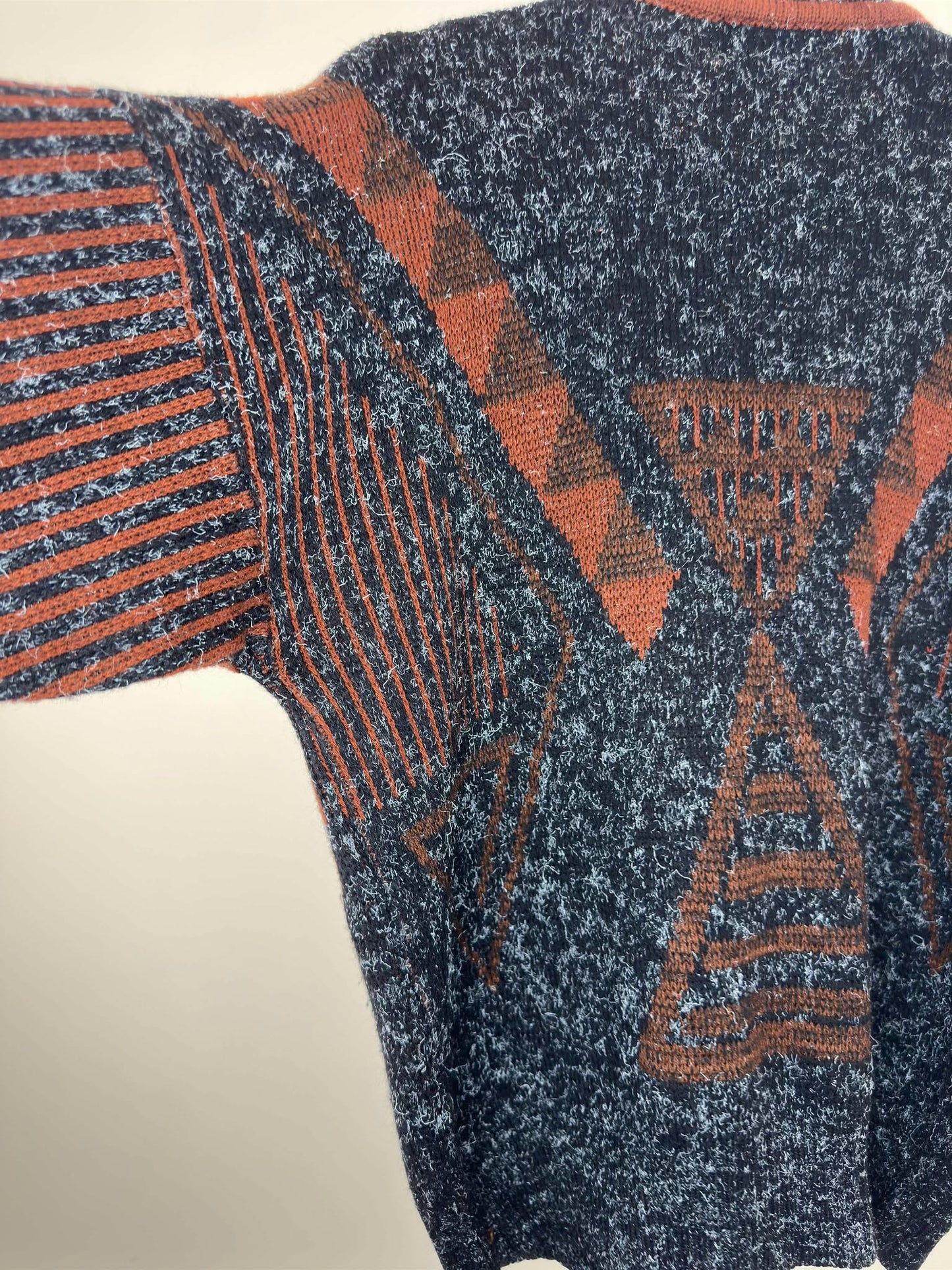 VTG x Julio Mati x Dark Orange Black Aztec Pullover Knit Sweater - L