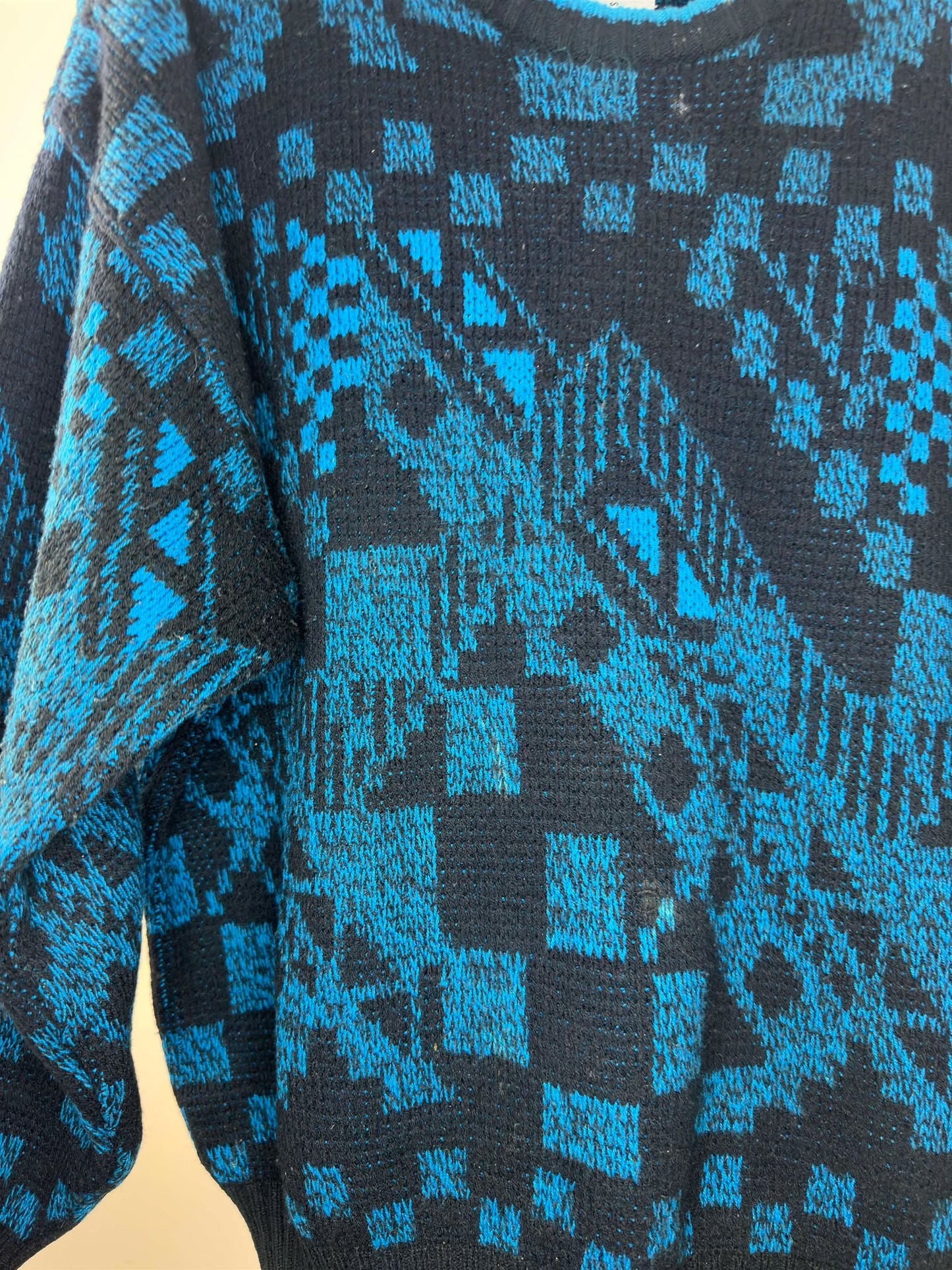 VTG x TAURUS x Black Blue Aztec Pattern Graphic Pullover Knit Sweater - XL