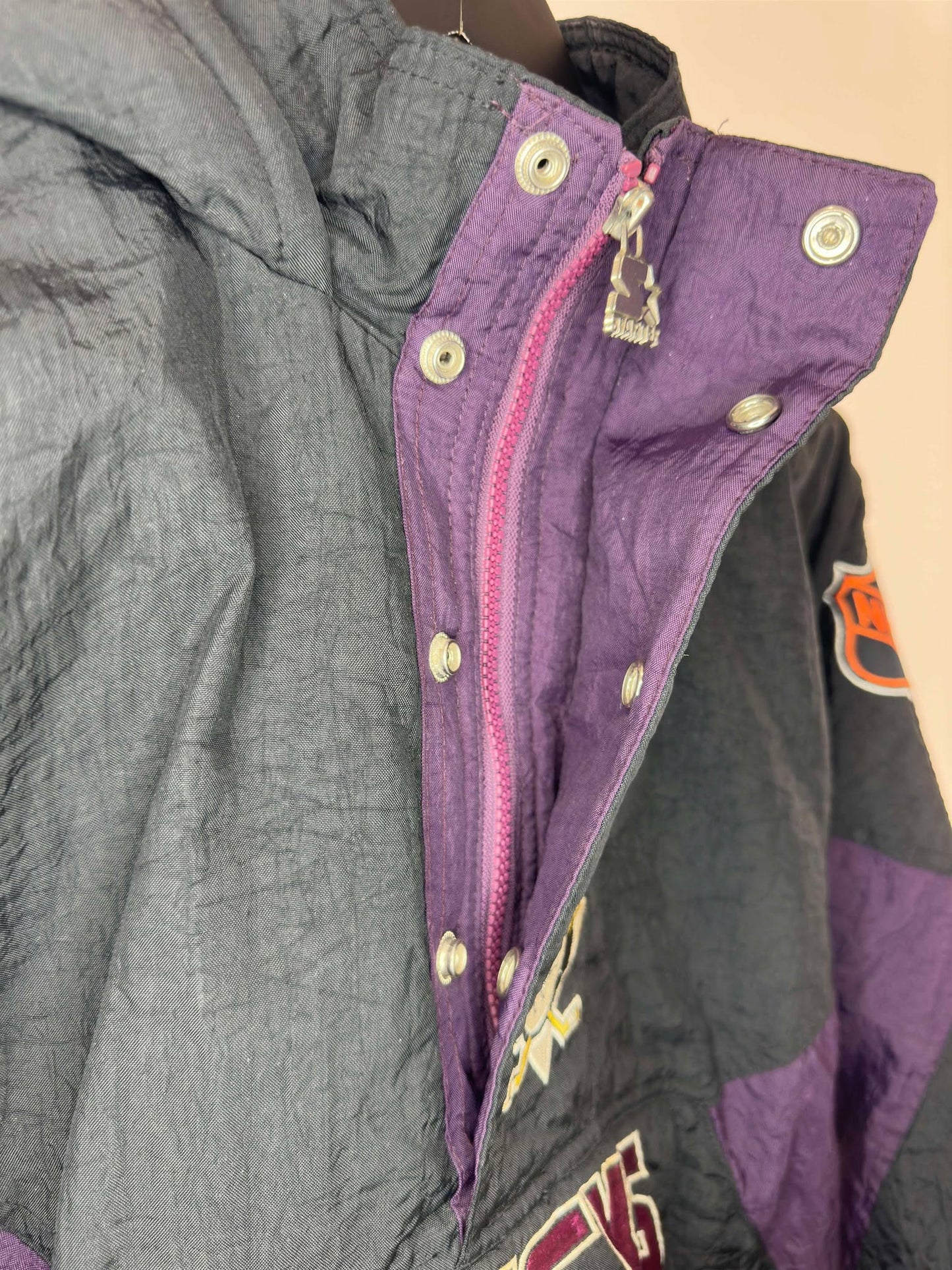 VTG x NHL x Starter x Anaheim Mighty Ducks x Black Quarter Zip Heavy Insulated Jacket - XL (See Measurements)