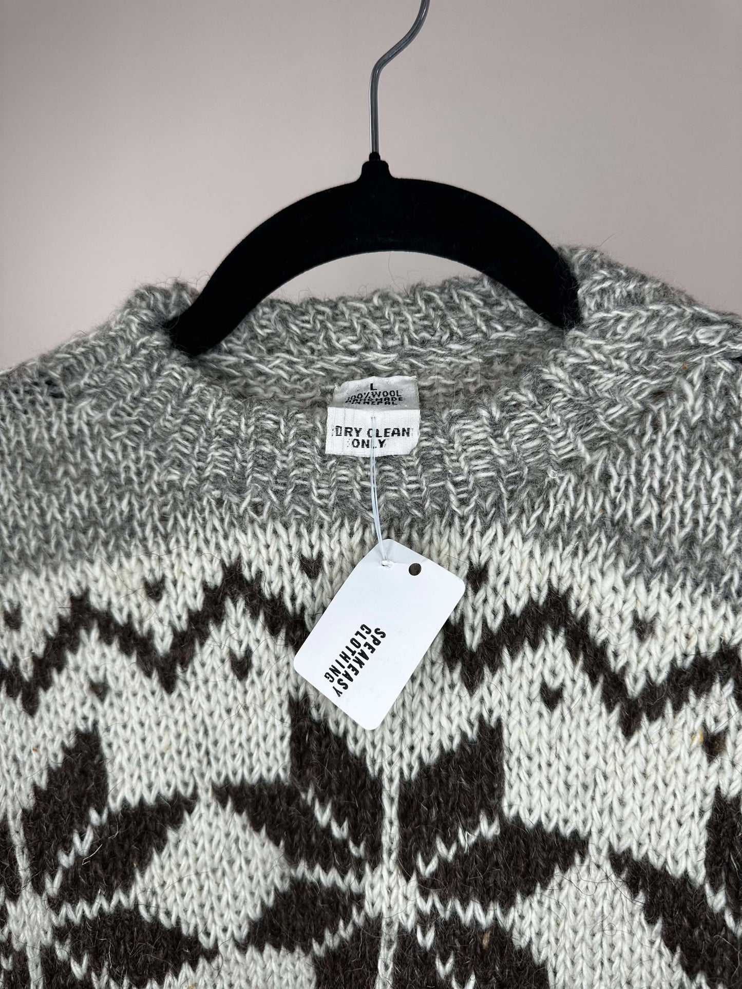 VTG x 100% Wool x Beige Grey Snow Flake Pattern Pullover Handmade Knit Sweater - L