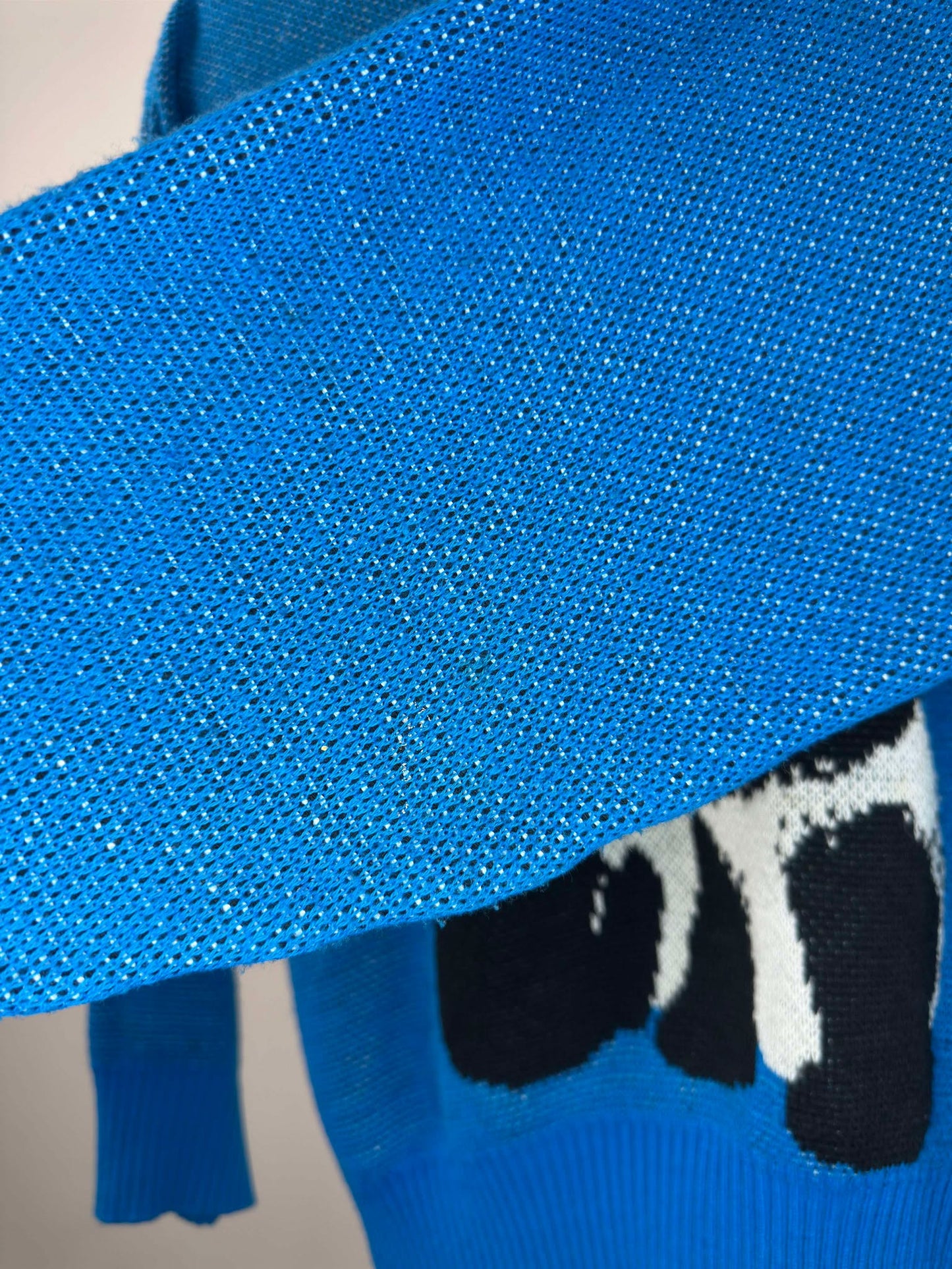 VTG x White Ram x Black Blue Panda Graphic Pullover Knit Sweater - Cut Tag (M)
