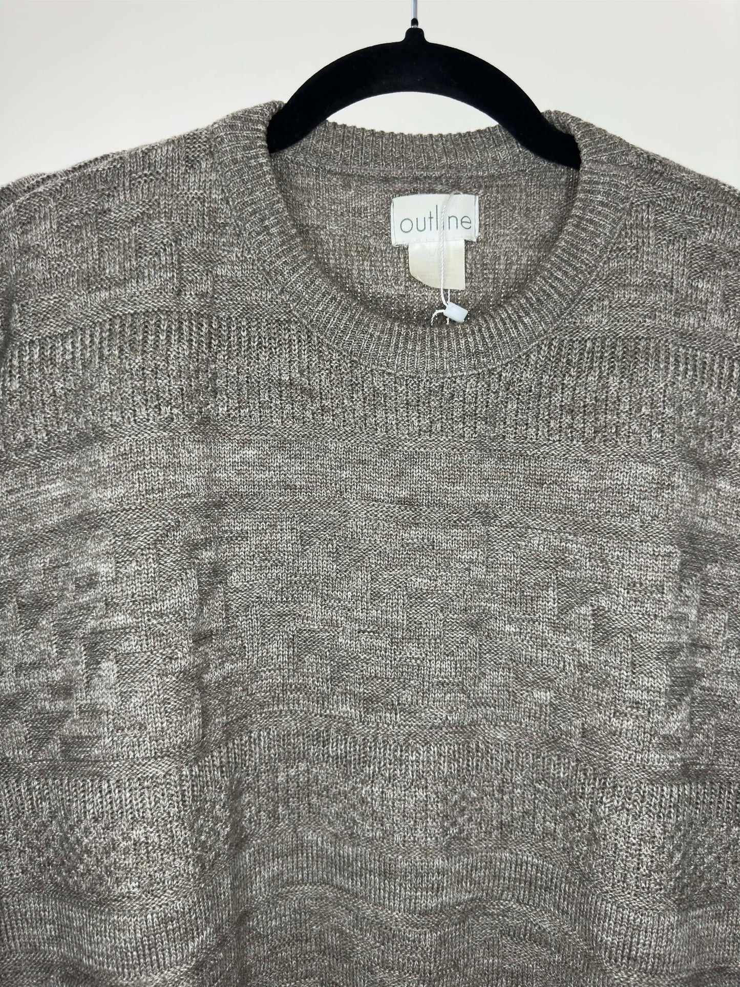 VTG x Outline x Grey Aztec Pattern 3D Knit Pullover Sweater - L