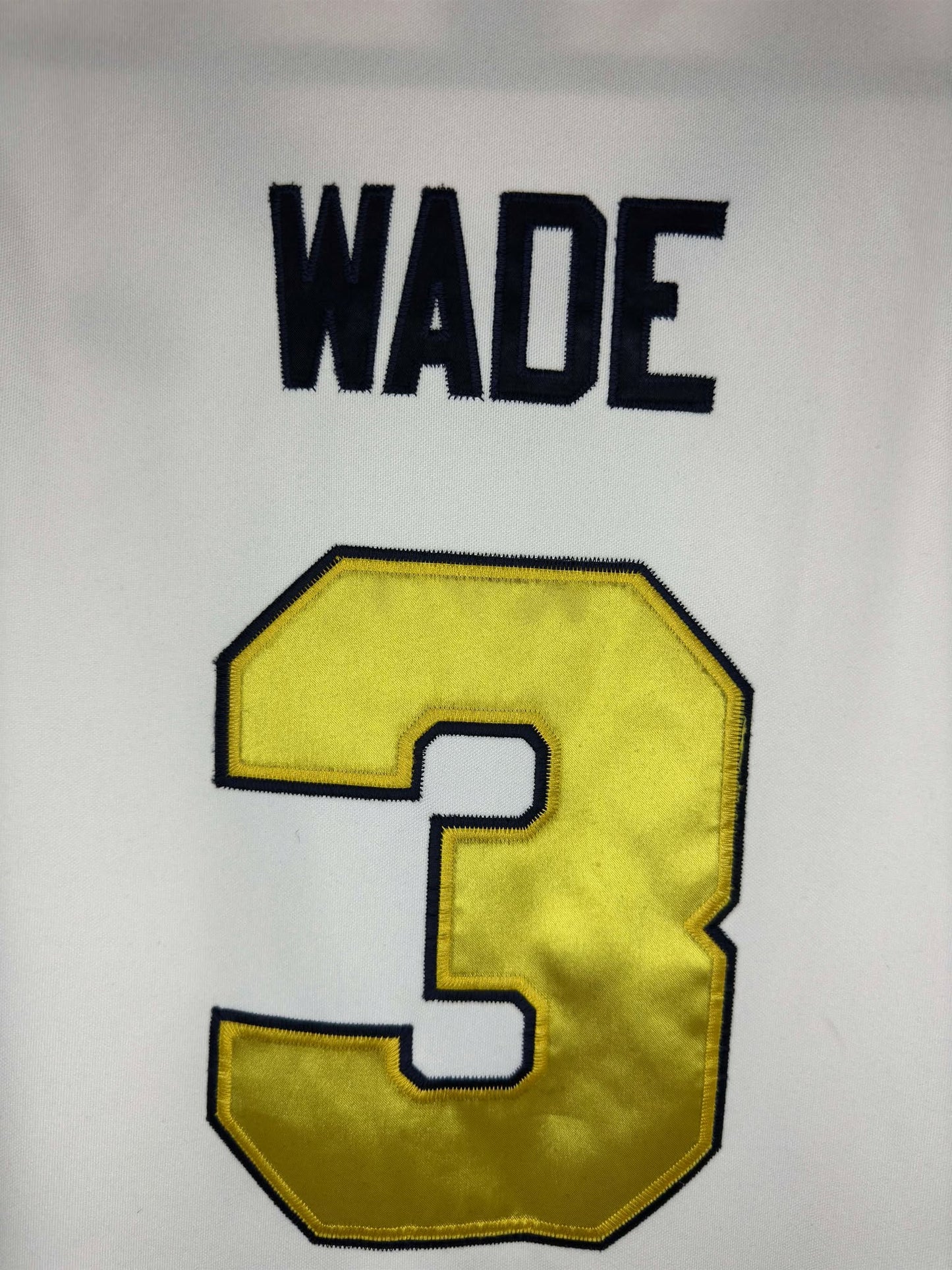 VTG x NIKE x NCAA x Marquette University x Dwayne Wade x White Blue Basketball Jersey - L