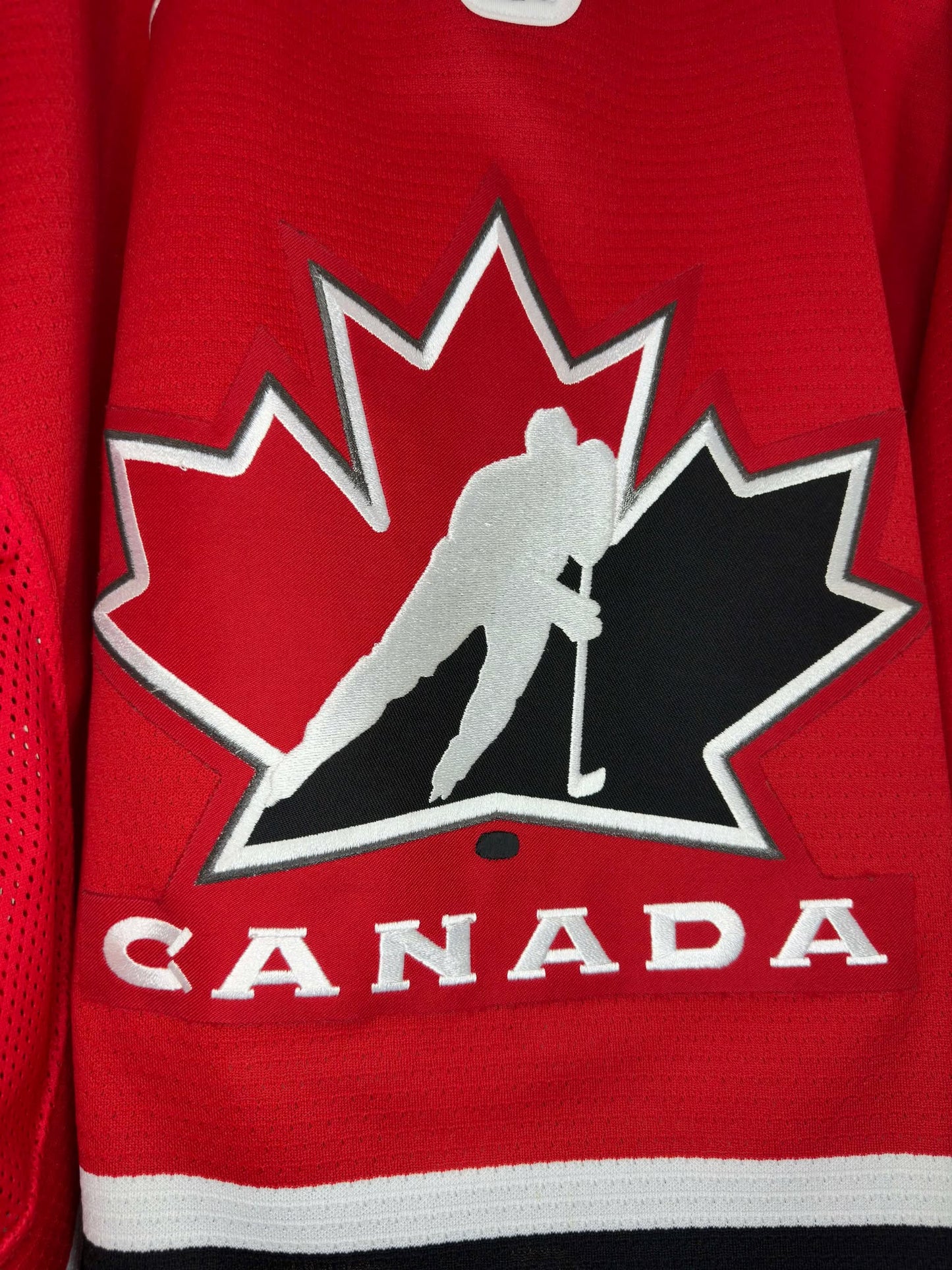 VTG x Team Nike x Team CANADA x Red Long Sleeve Hockey Jersey - XL