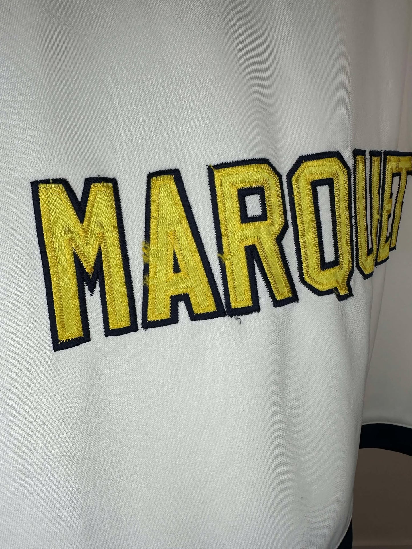 VTG x NIKE x NCAA x Marquette University x Dwayne Wade x White Blue Basketball Jersey - L