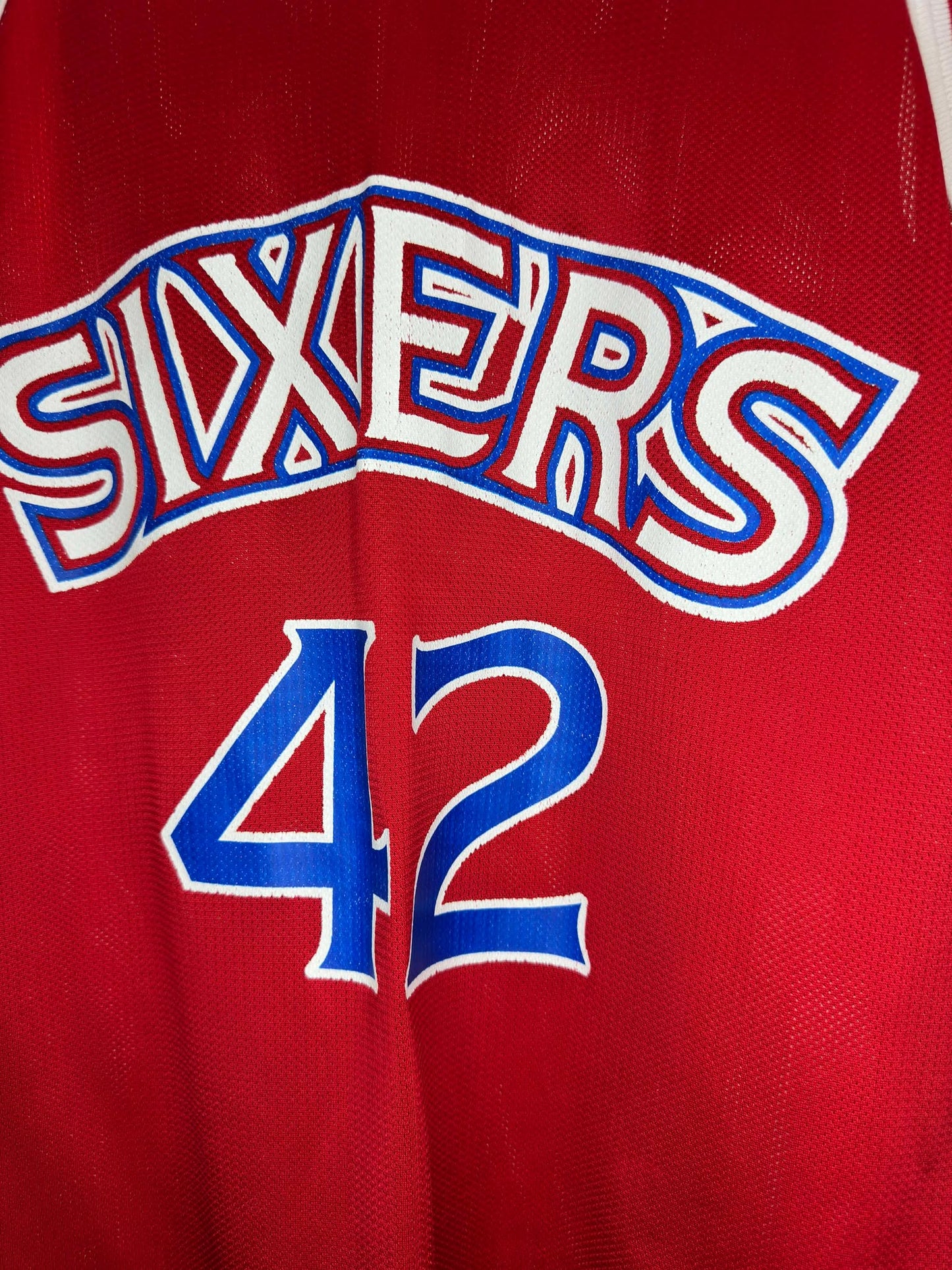 VTG x Champion x NBA x Philadelphia 76ers x Jerry Stackhouse x Red Basketball Jersey - 40 (S/M)