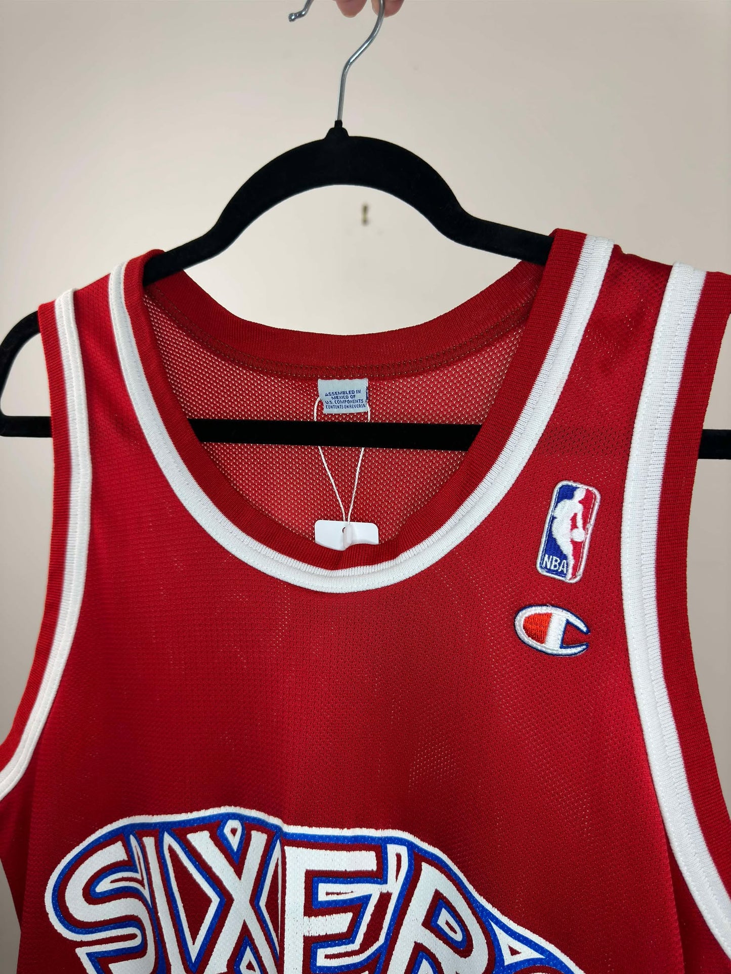 VTG x Champion x NBA x Philadelphia 76ers x Jerry Stackhouse x Red Basketball Jersey - 40 (S/M)