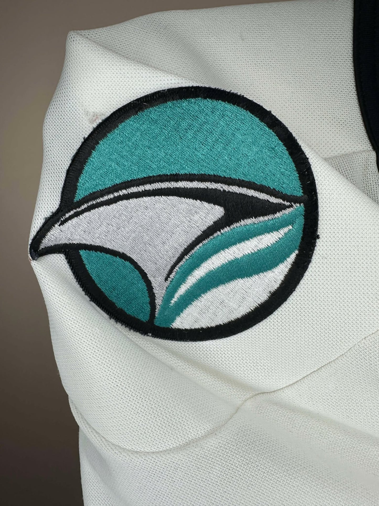 VTG x NHL x San Jose Sharks x White Teal Hockey Jersey - L
