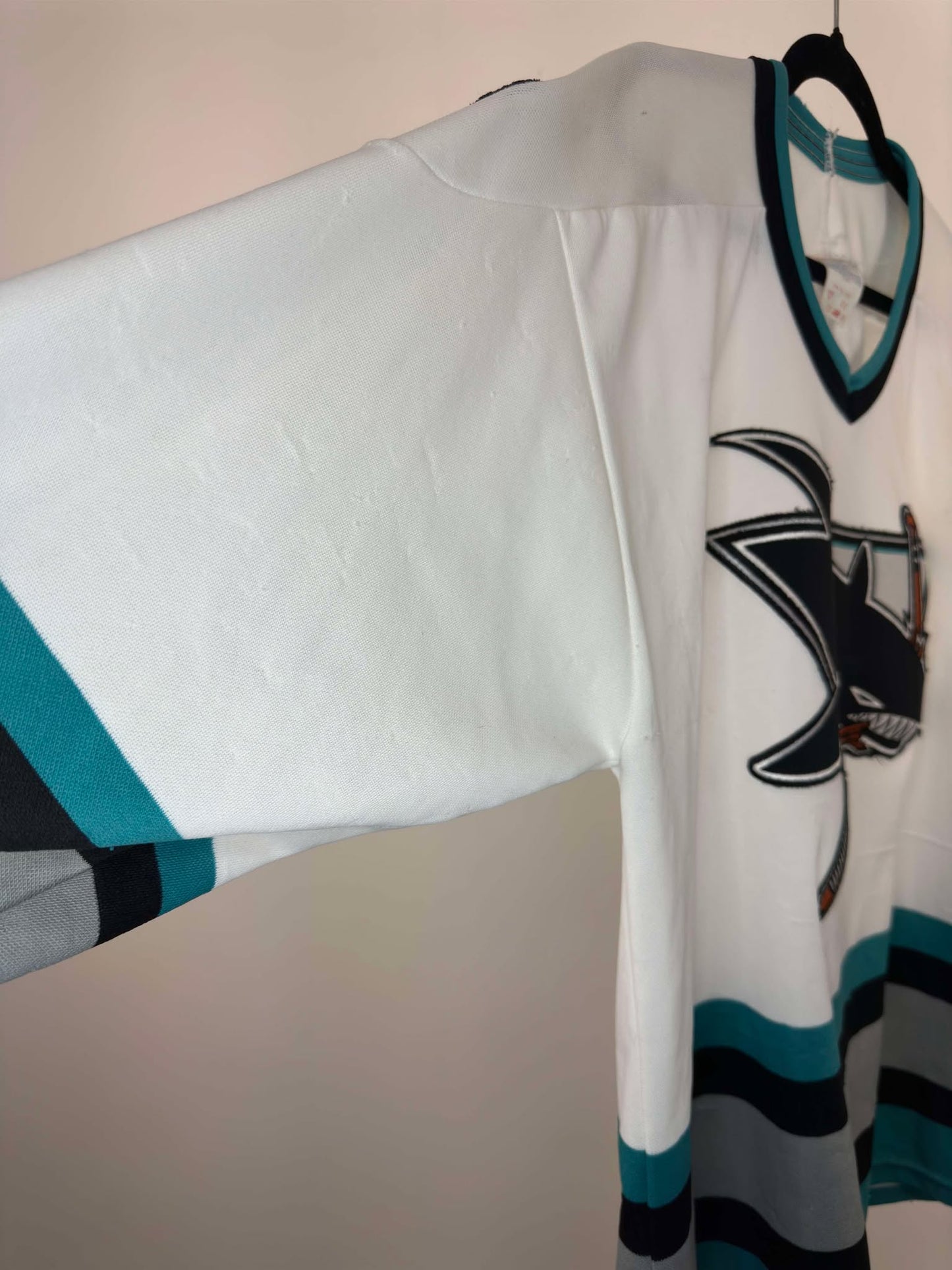 VTG x NHL x San Jose Sharks x White Teal Hockey Jersey - L