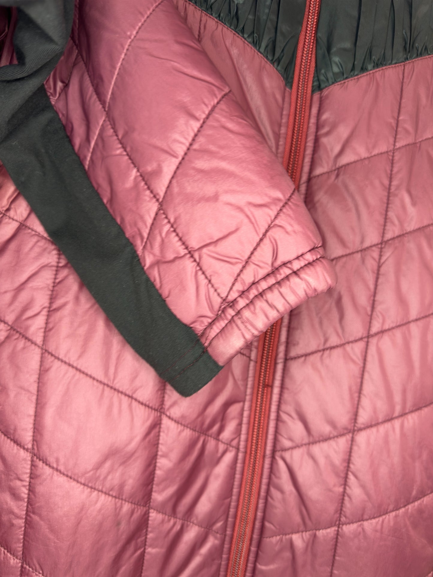 Patagonia x Two Tone Purple Full Zip Insulated Puffer Jacket - Women's M