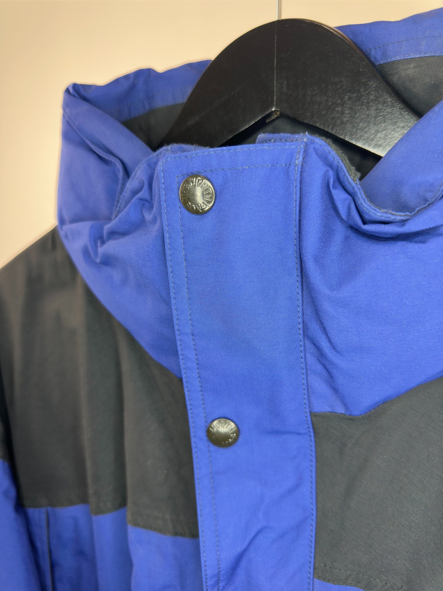 VTG x The North Face x Two Tone Black Blue Full Zip Shell Jacket - XL