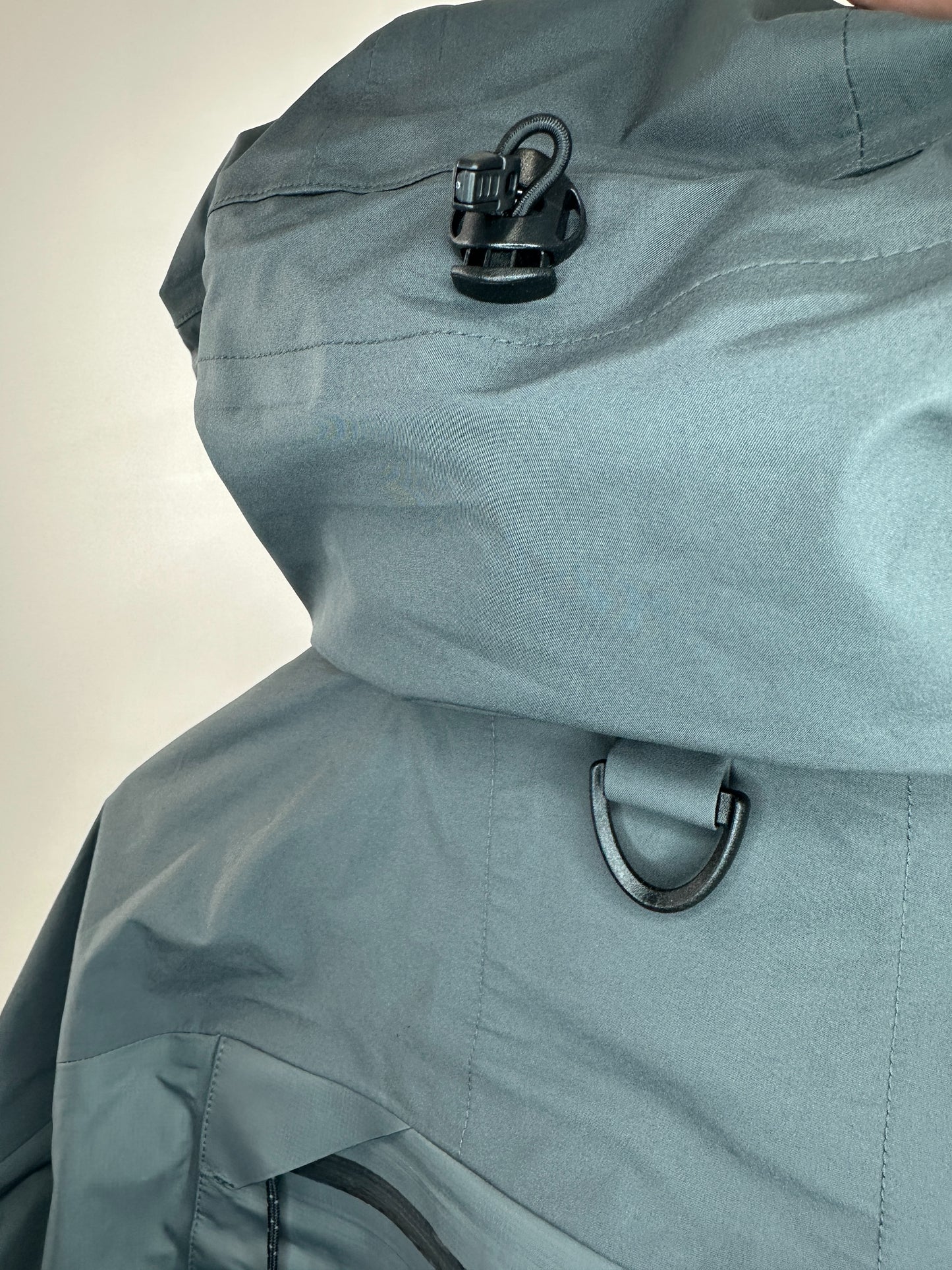 SIMMS x Gore-Tex x Grey Full Zip Shell Fishing Jacket - S