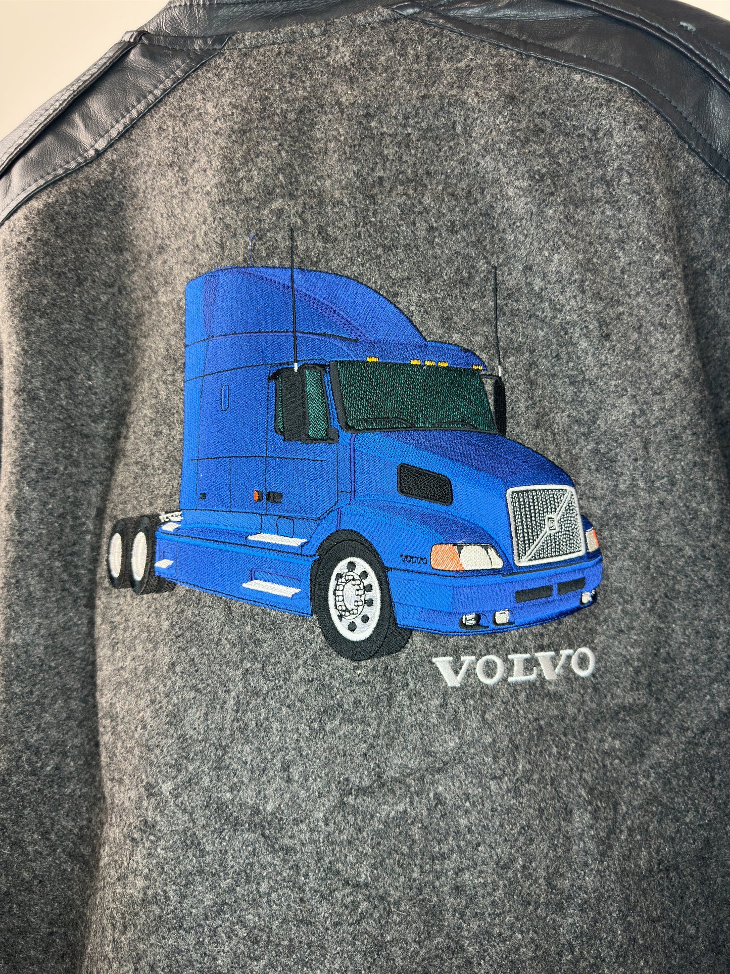 VTG x VOLVO Trucking x Alberta Heavy Truck Center x Black Brown Leather Zip Up Jacket - XXL