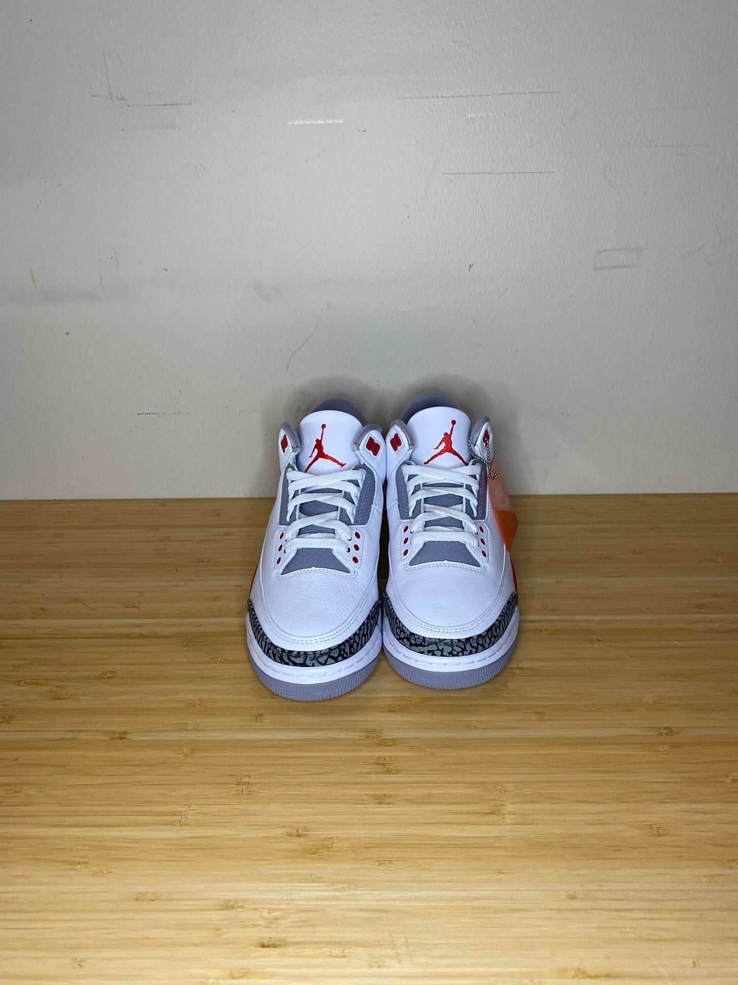 Nike x Air Jordan 3 x OG Retro "Fire Red" DS - 9M