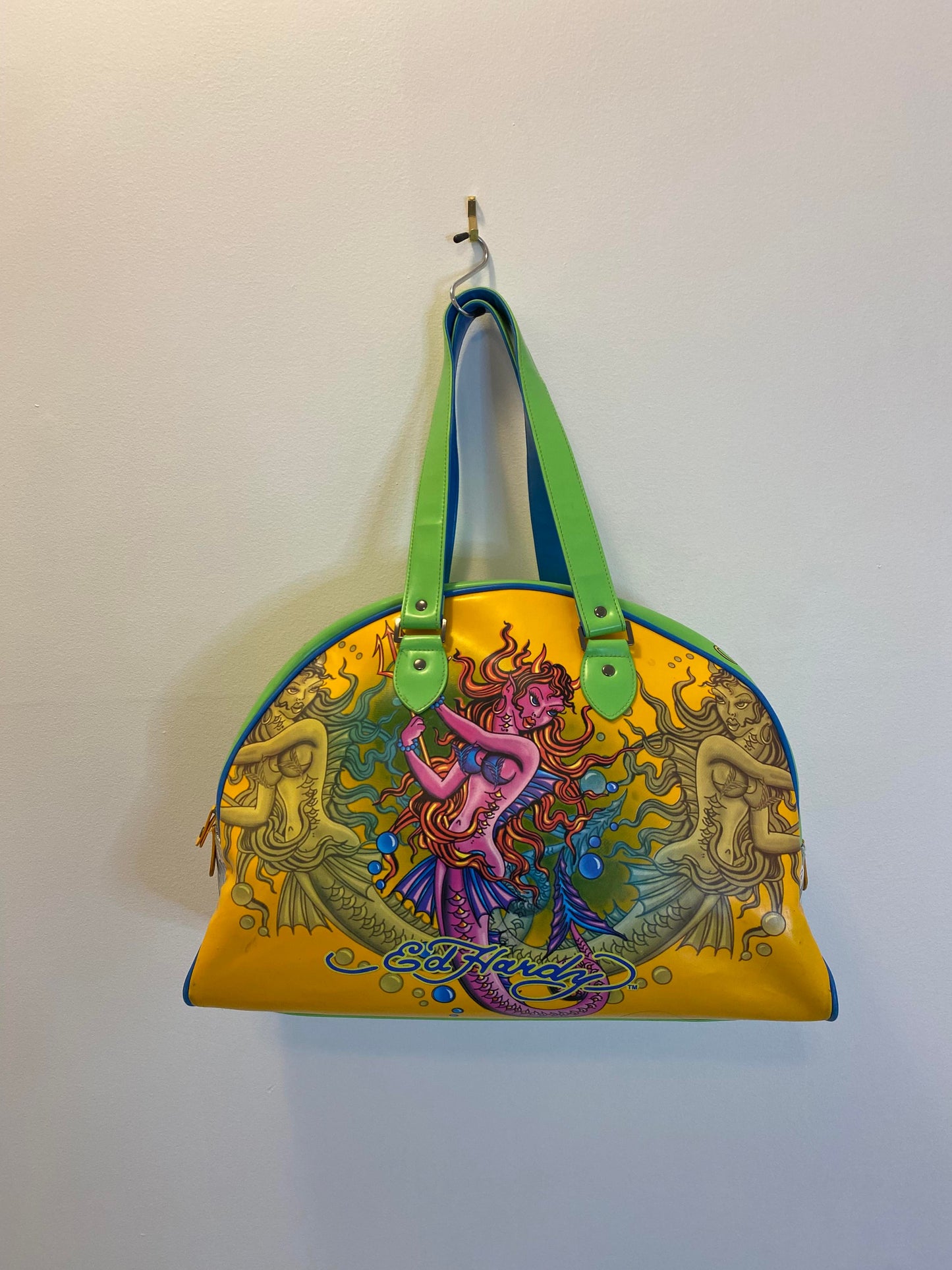 VTG x Ed Hardy x Multi-Color Siren Pattern Bowling Duffle Bag - OS