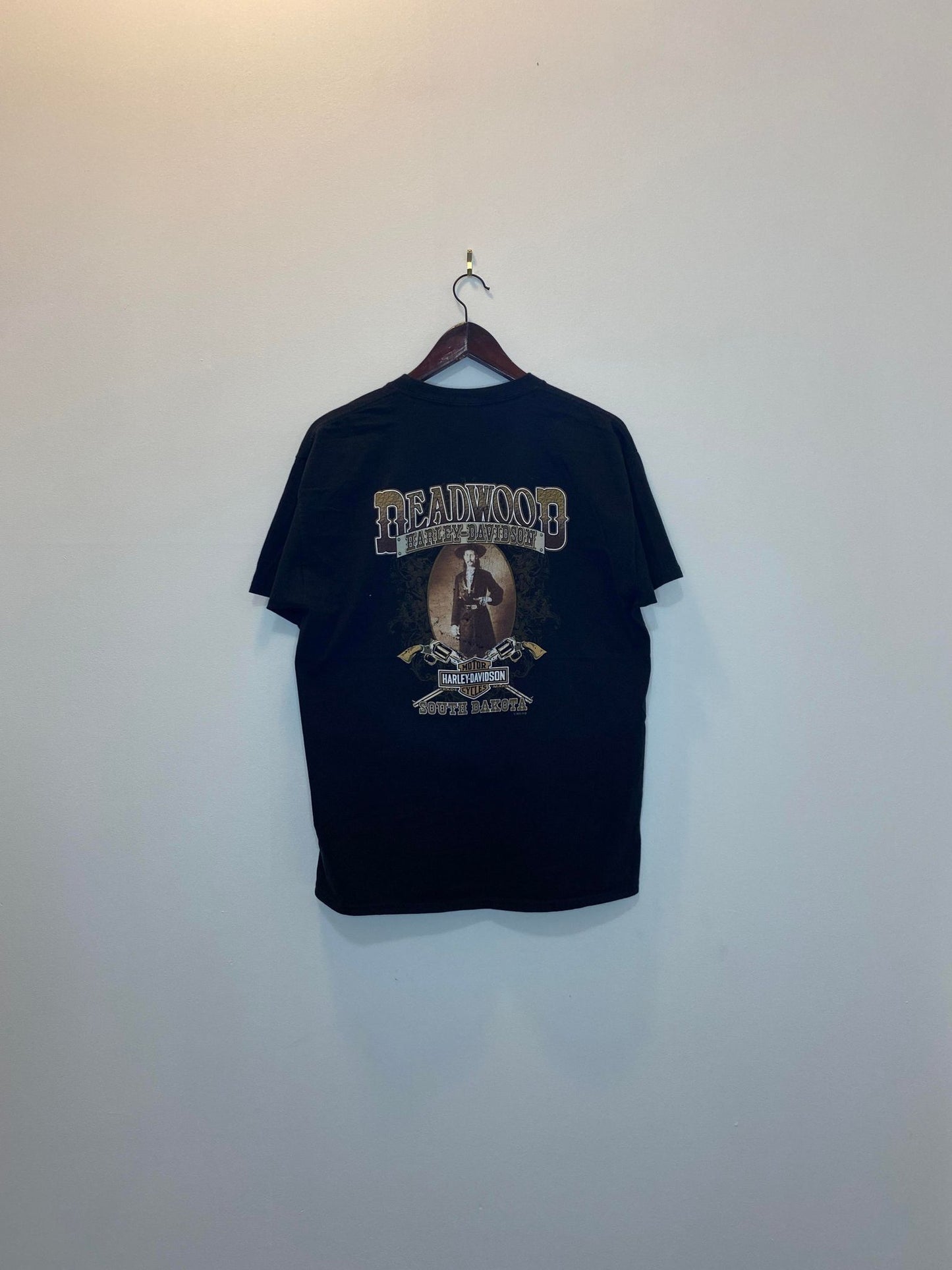 Harley Davidson x Deadwood HD South Dakota Black Graphic Tee - L