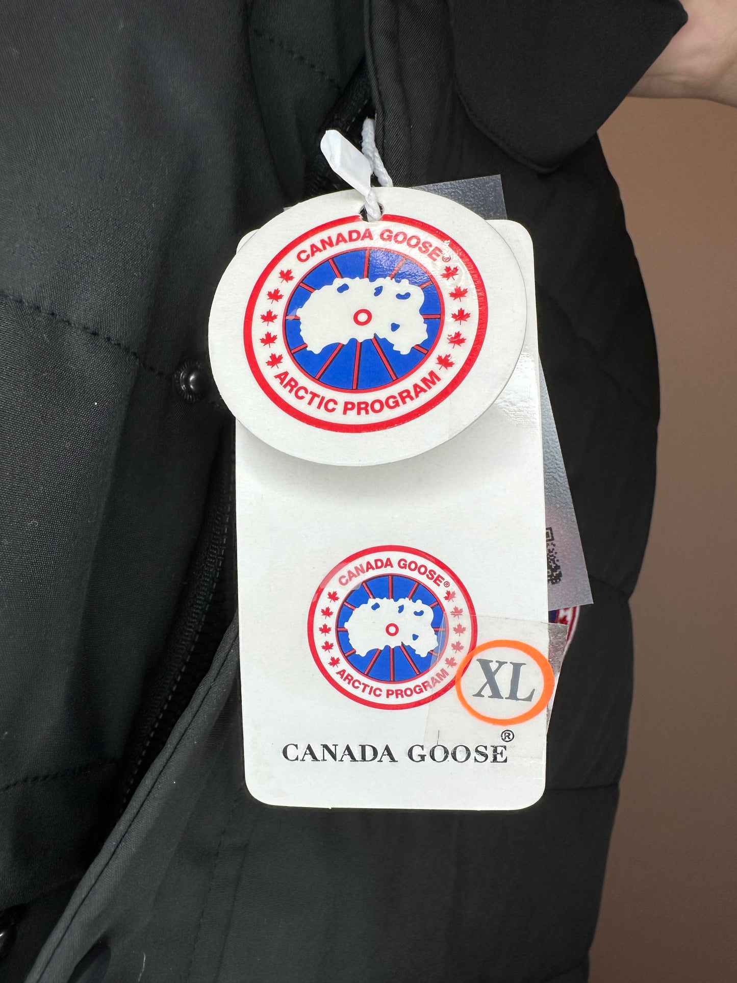 Canada Goose x Brand New x Black Essential Insulated Outerwear Vest - XL