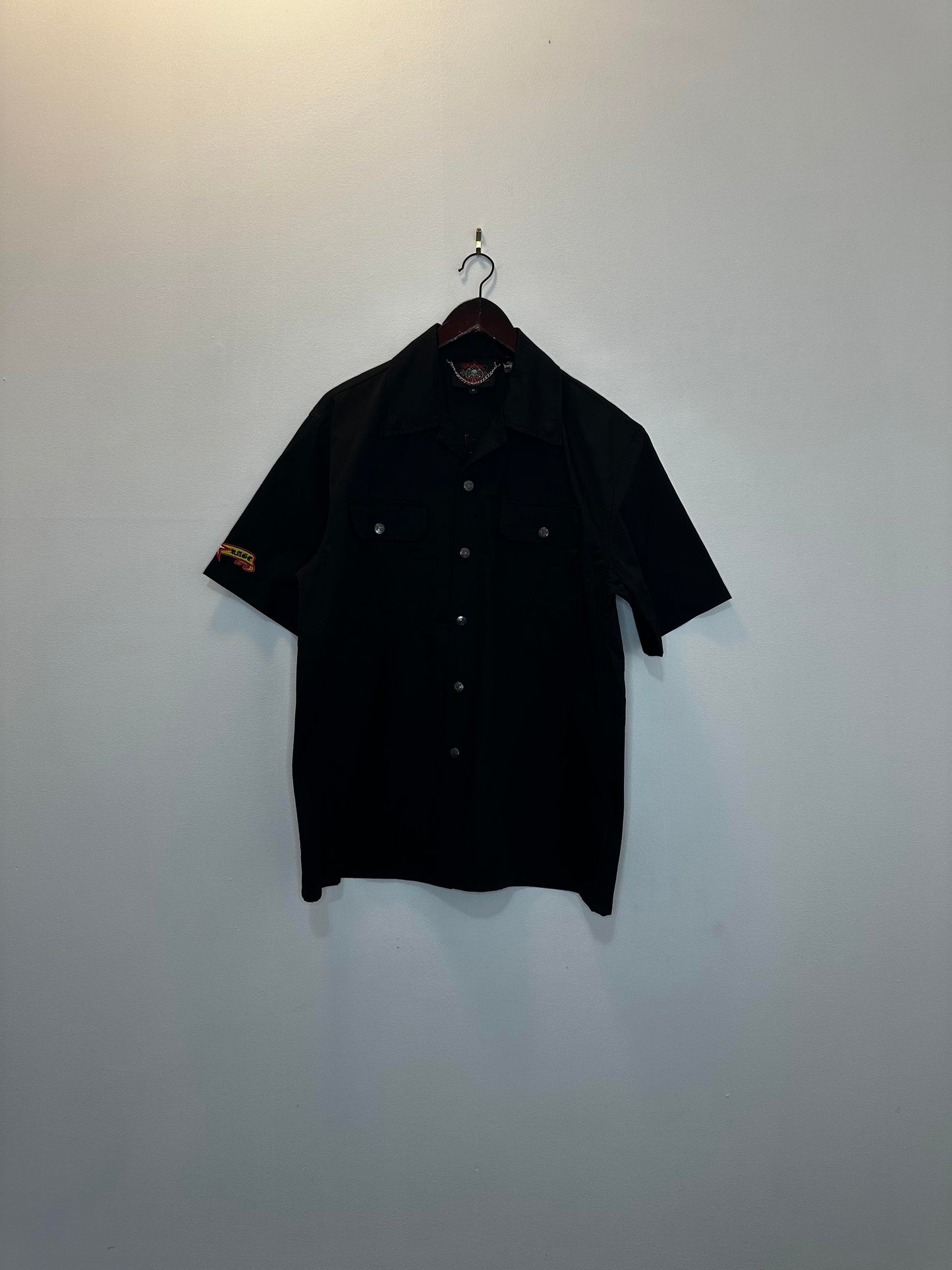 VTG x Dragonfly Roadhouse x Black Skull of Spades Embroidered Biker Short Sleeve Button Up - M