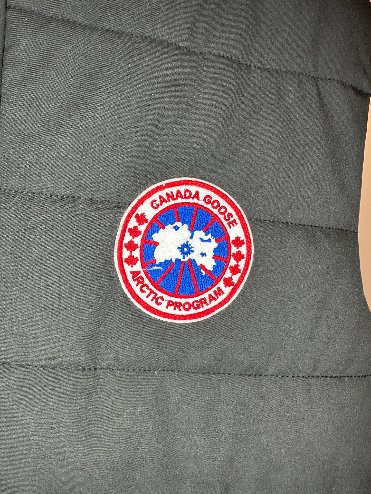 Canada Goose x Brand New x Black Essential Insulated Outerwear Vest - XL